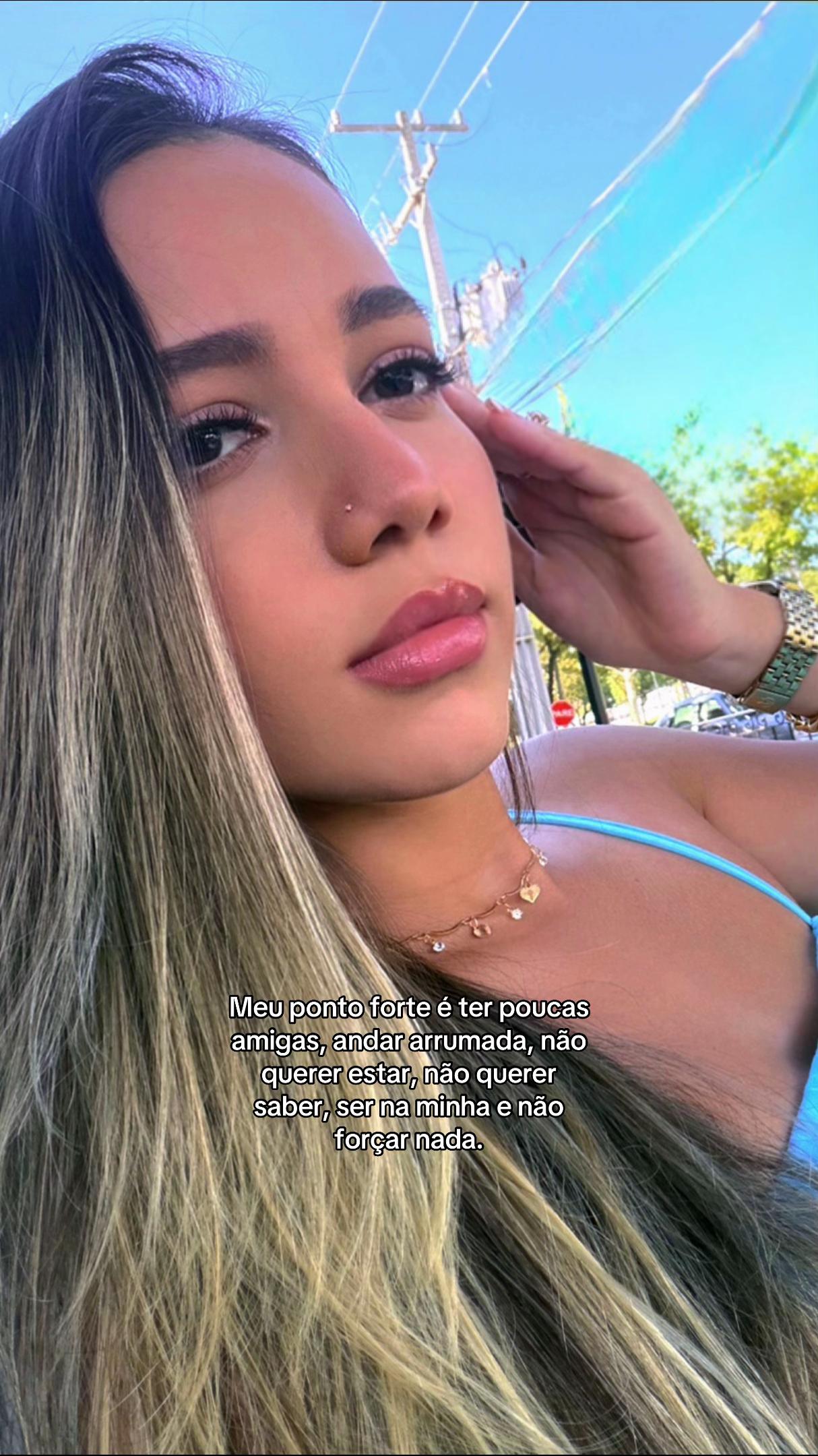 @Lunna Tauany