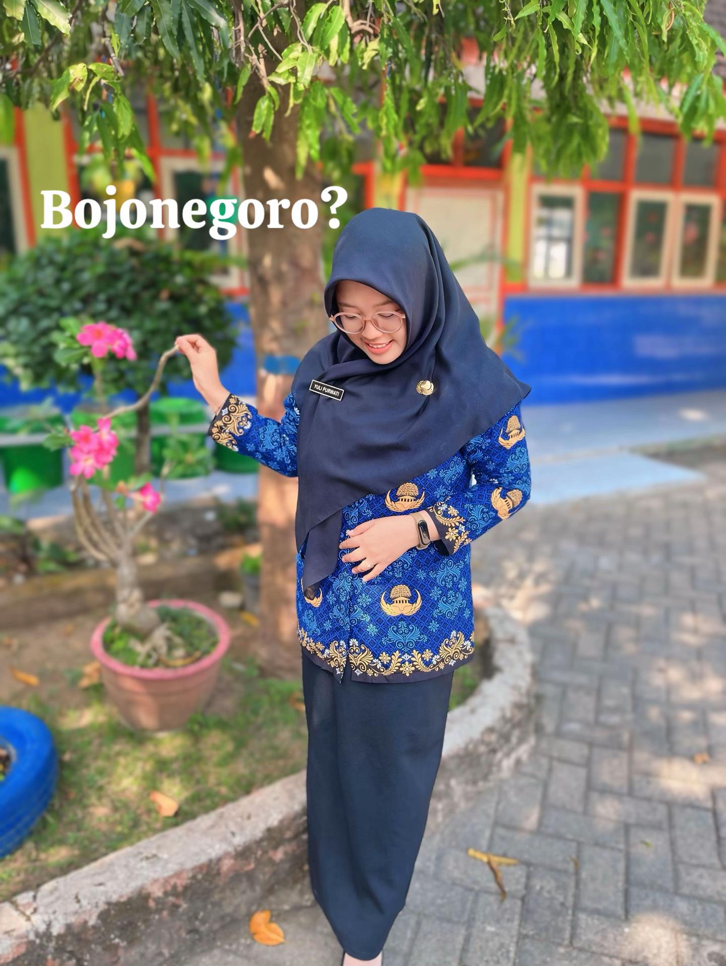 @Yuli Purwati15
