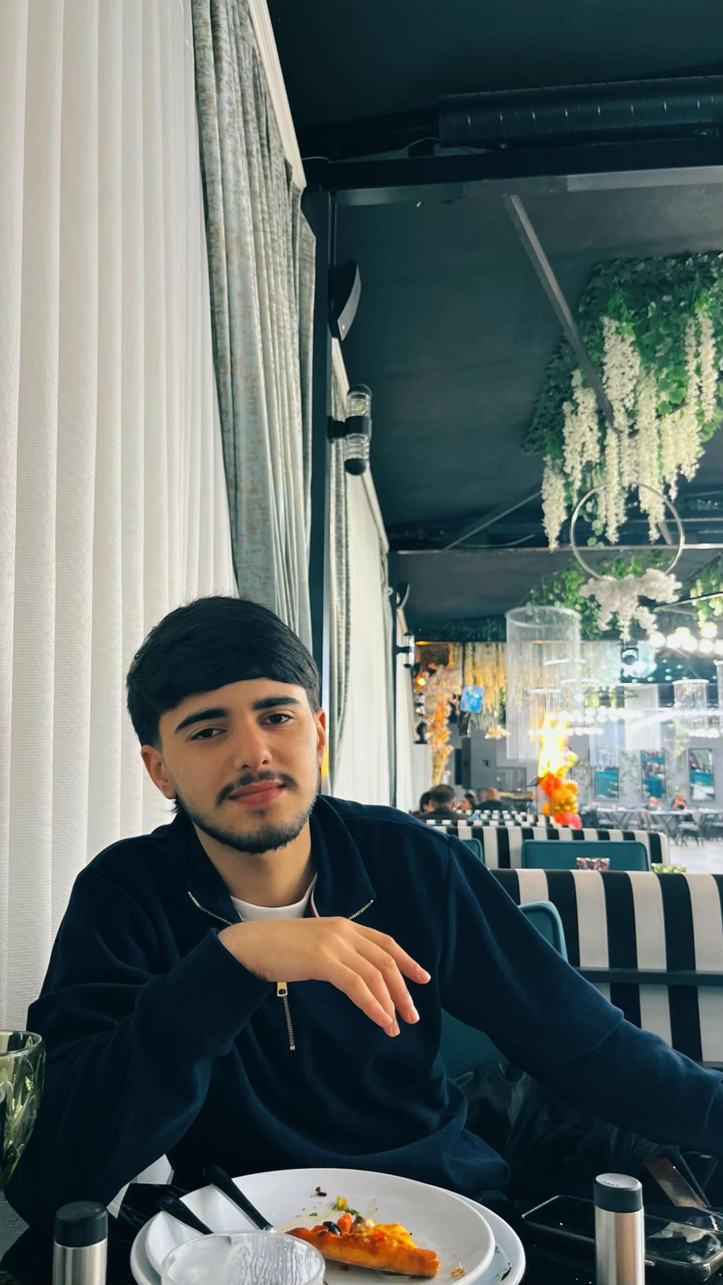 @UĞUR 555🇦🇿