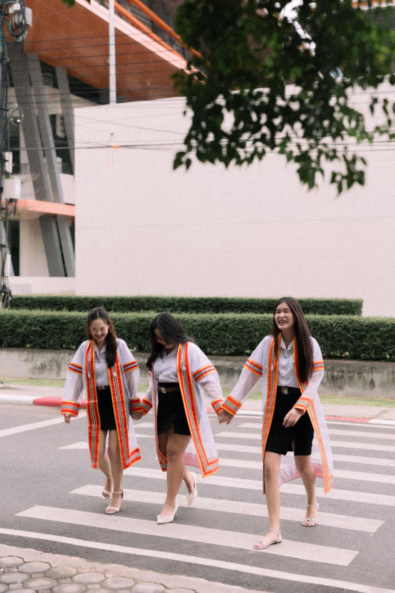 @ชาลิ