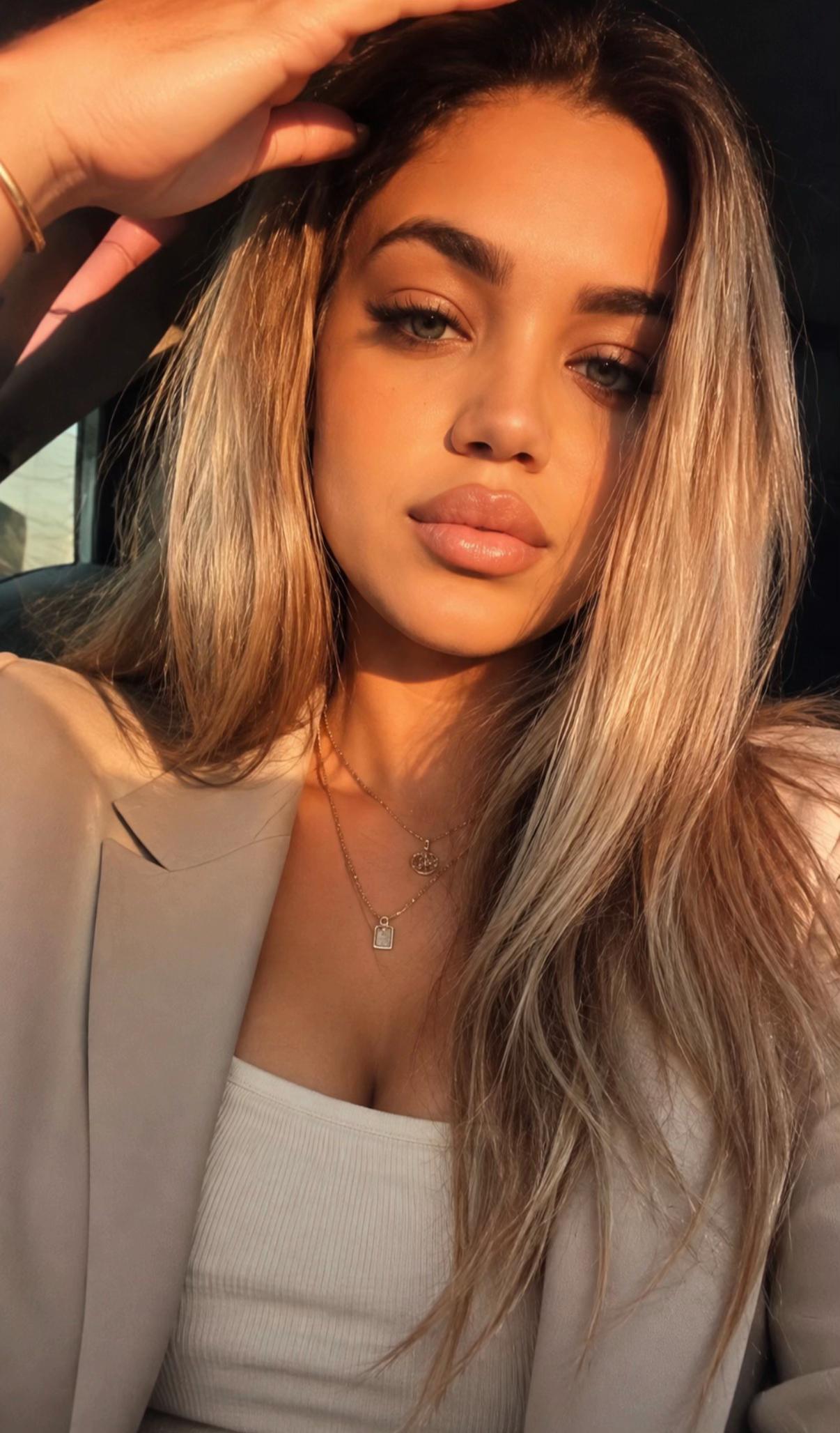 @Marina28