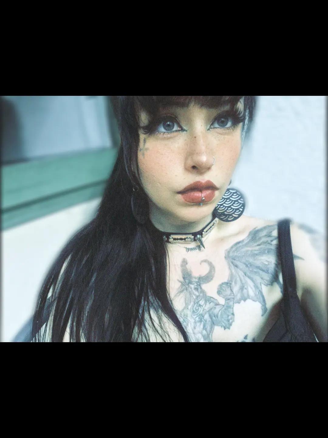 @Mellidari