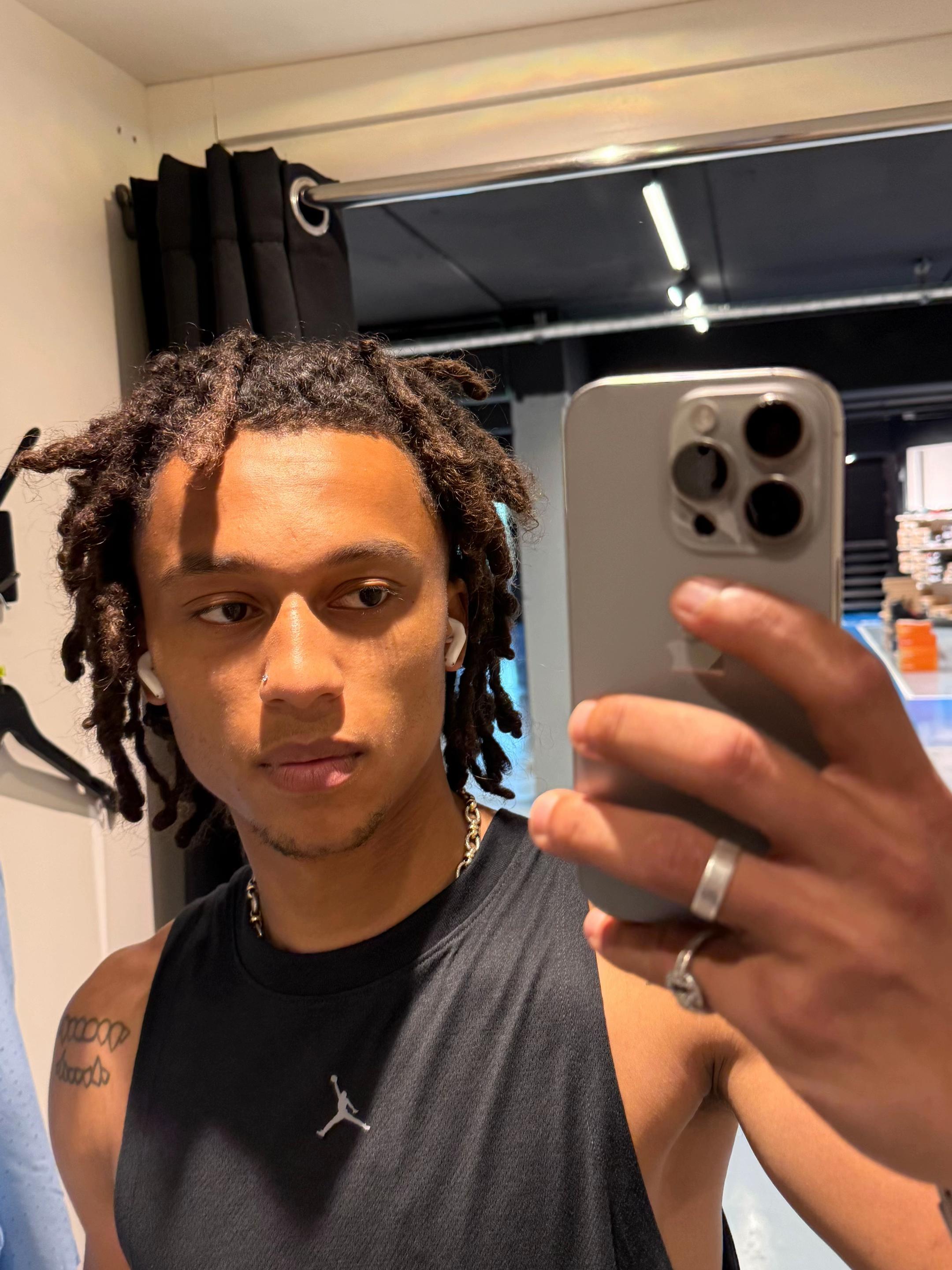 @thums_boy