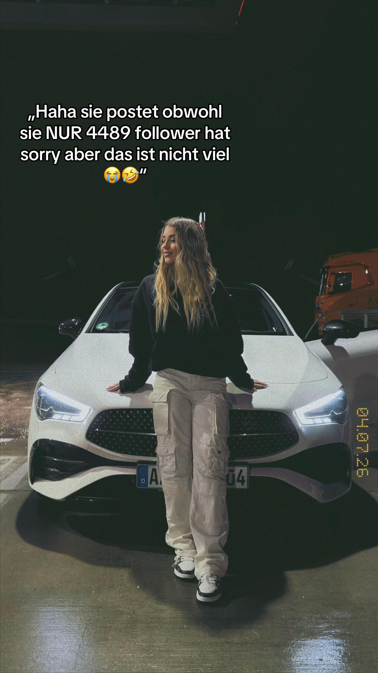 @♱