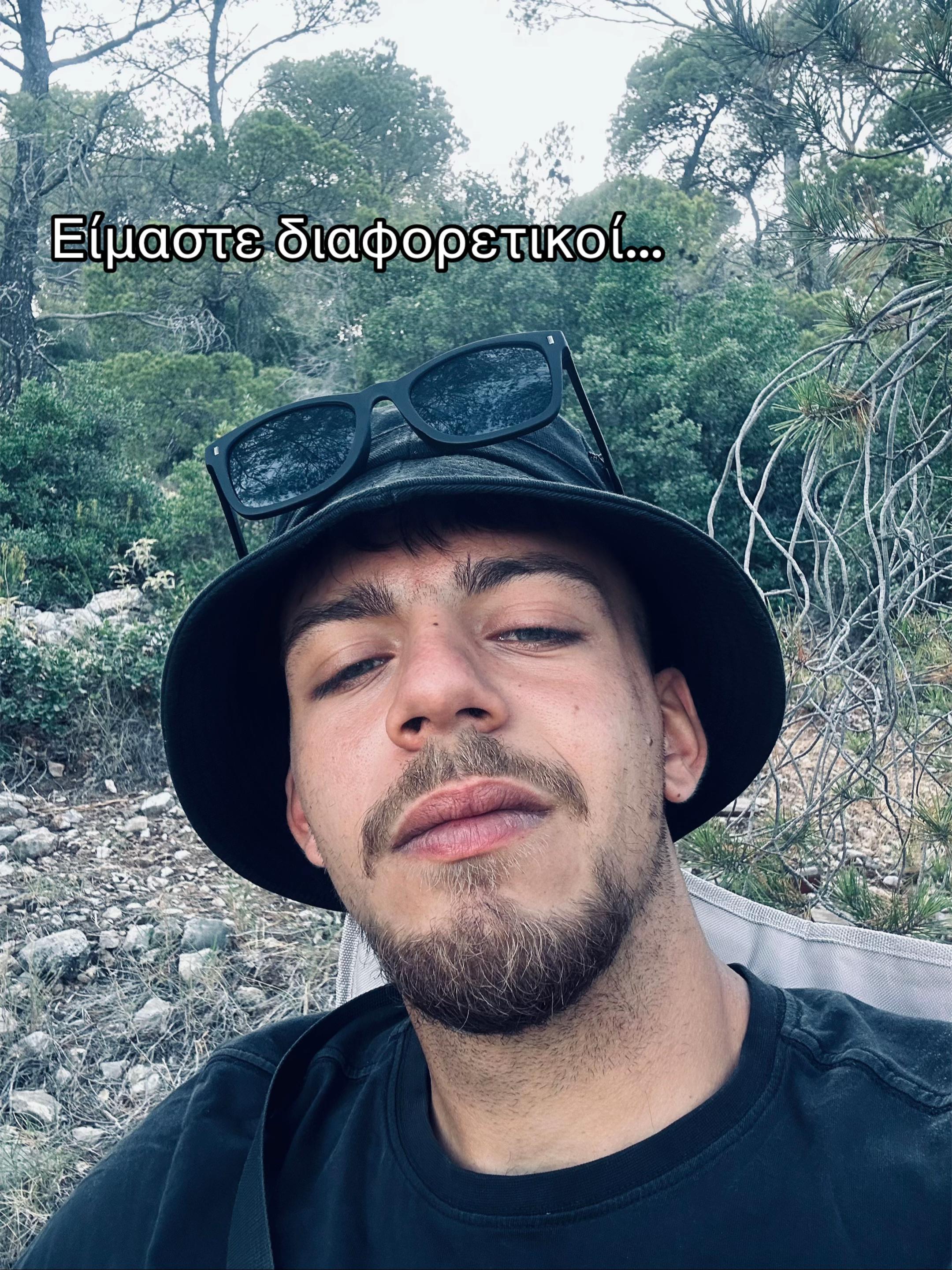 @swtozzz_🇬🇷