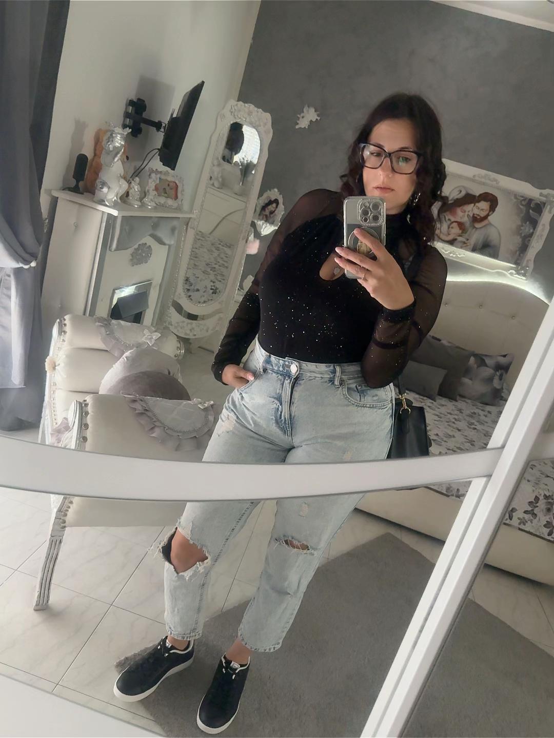 @Veronica 🩶
