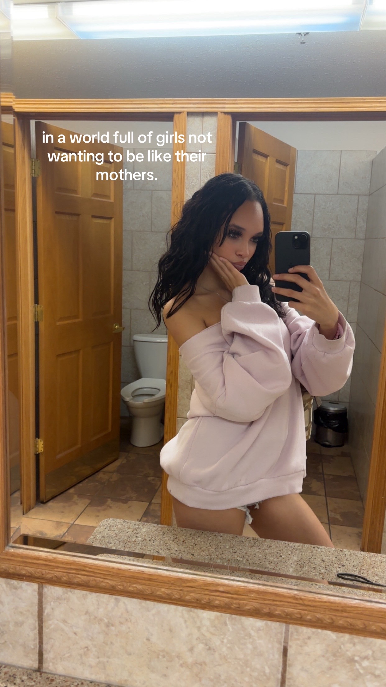 @𝓜 ౨ৎ