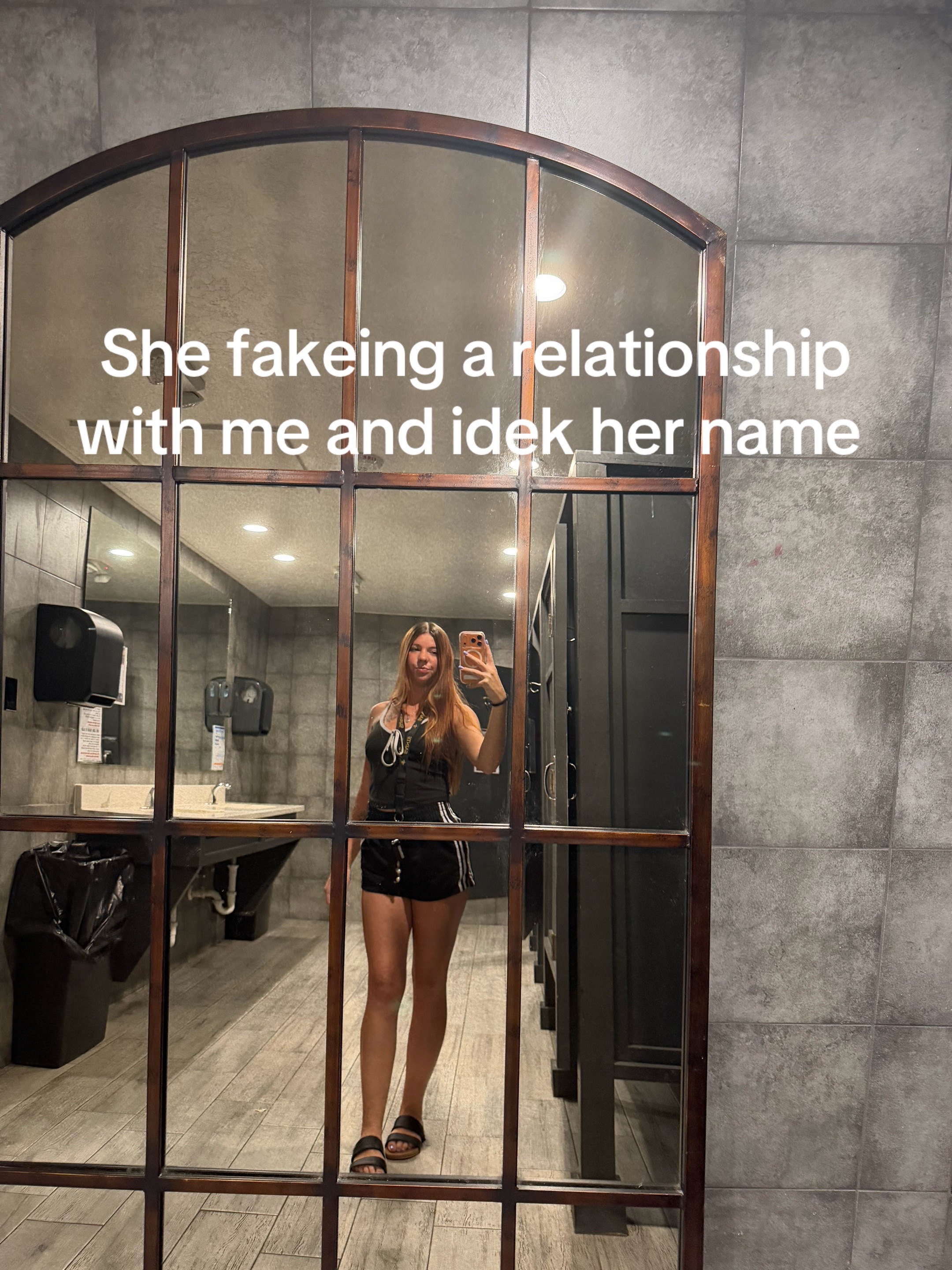 @Skyy_louann