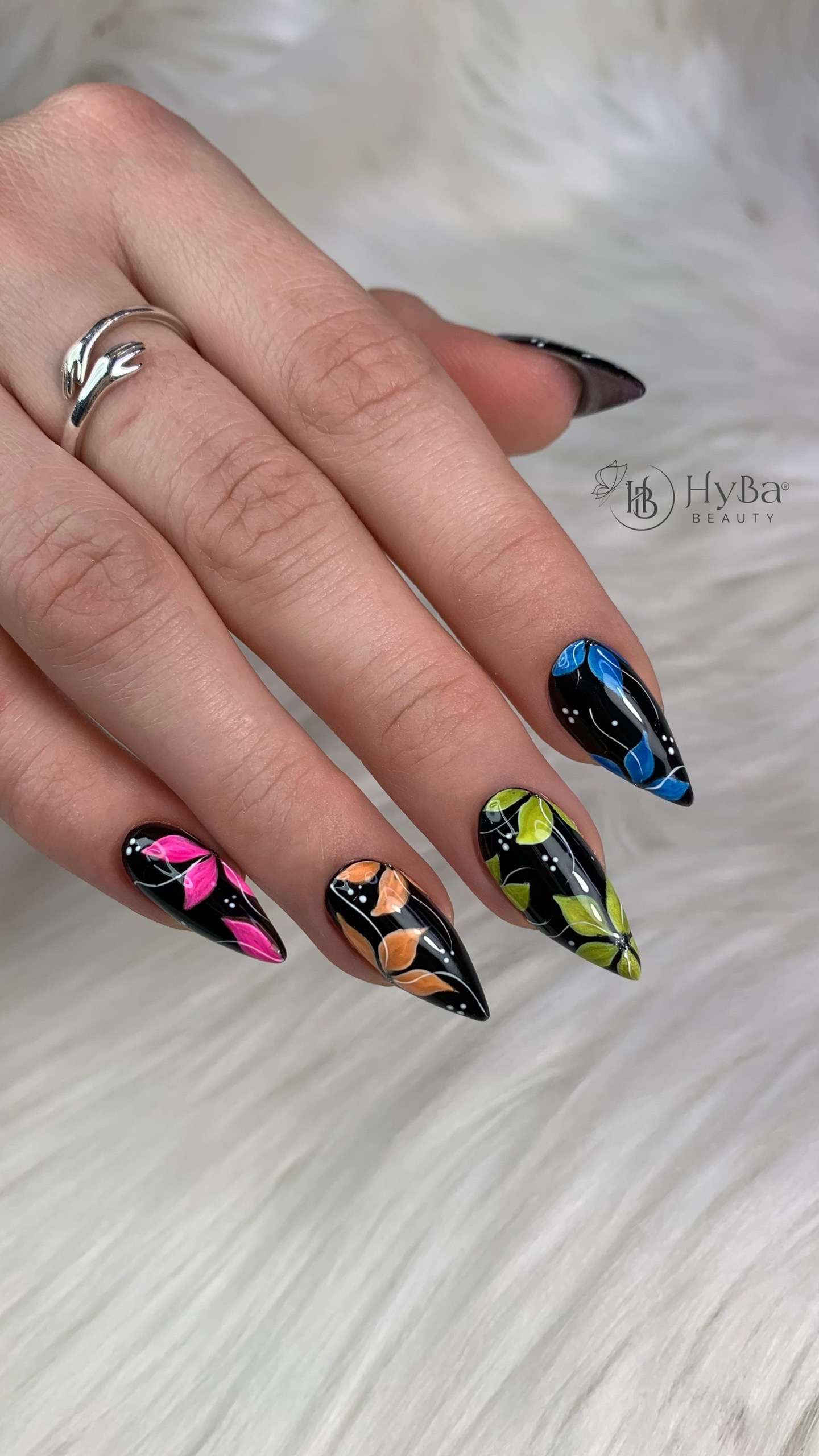 @HyBa.Beauty