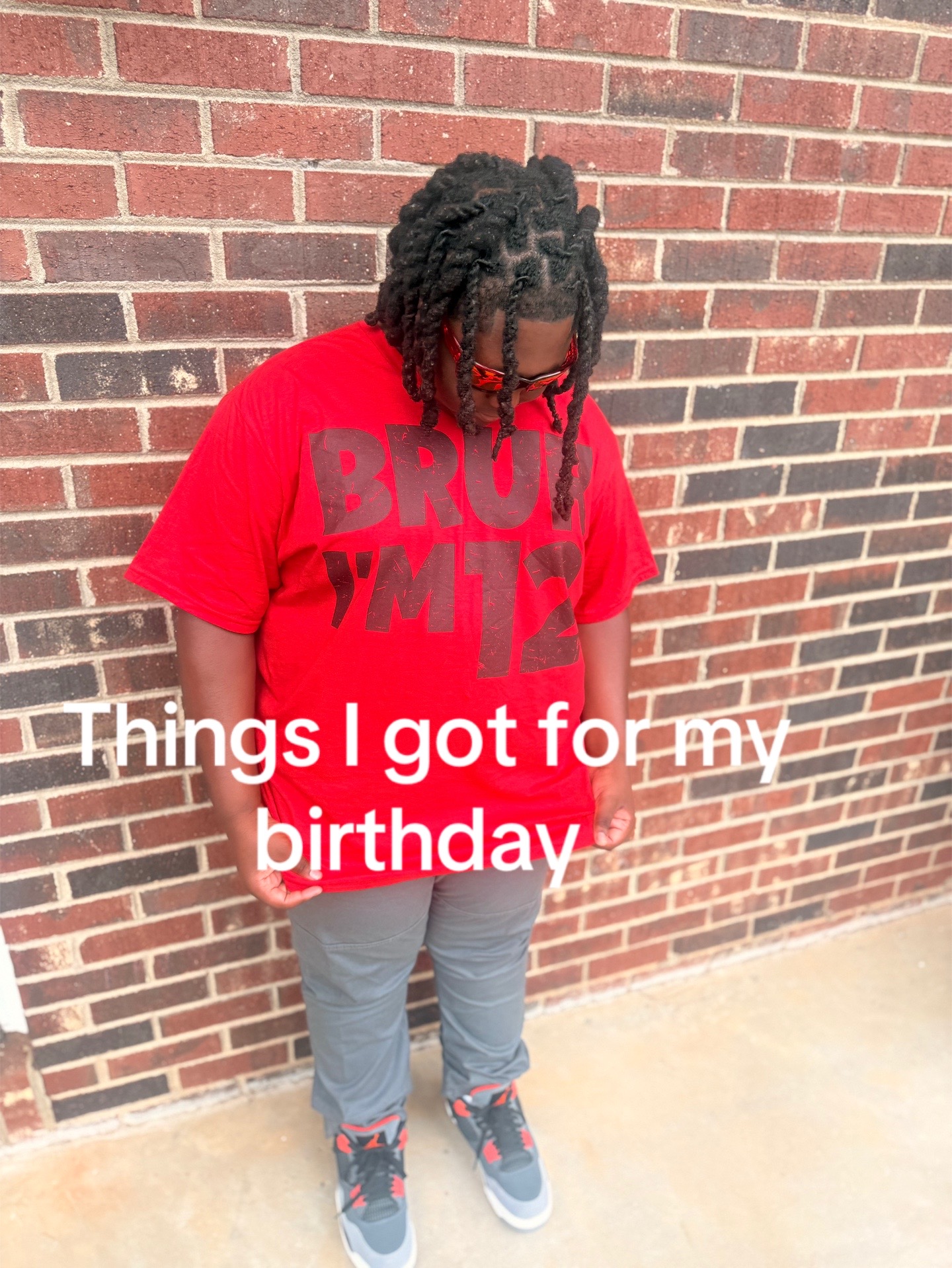 @😐