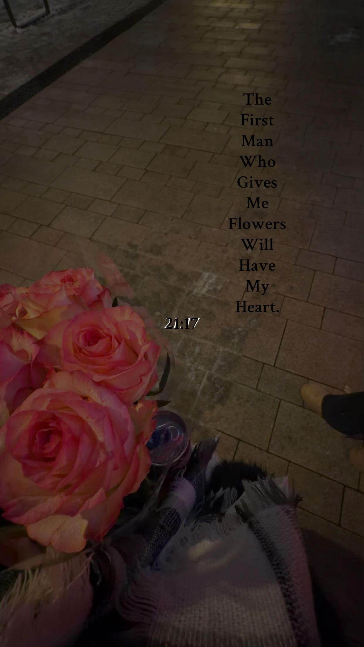 @✞
