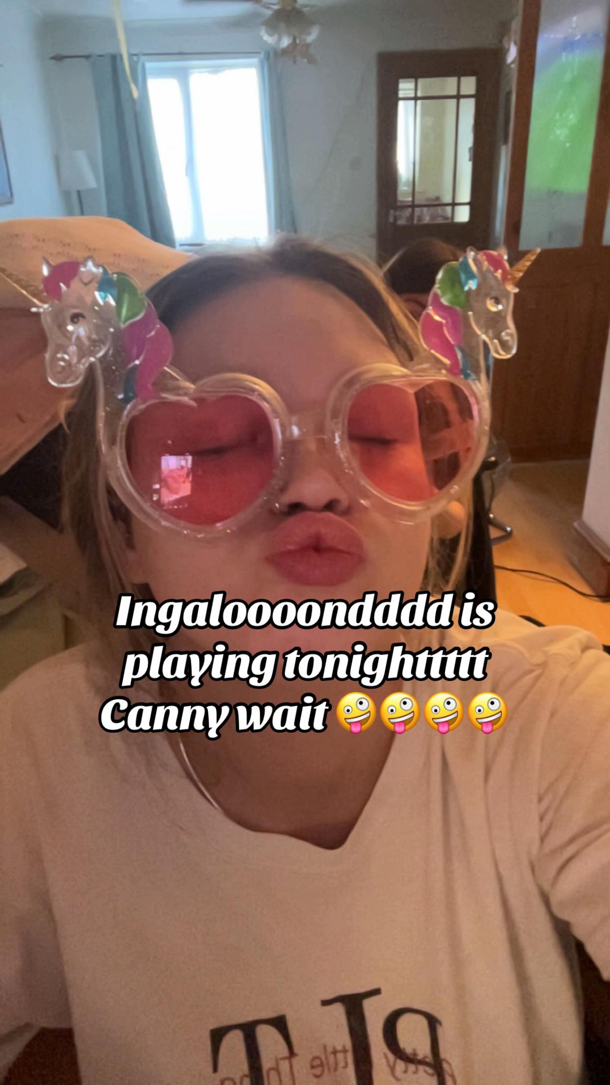 @𝒜𝓈𝒽𝓁𝑒𝒾𝑔𝒽 𝓌𝒶𝓉𝓉𝓈
