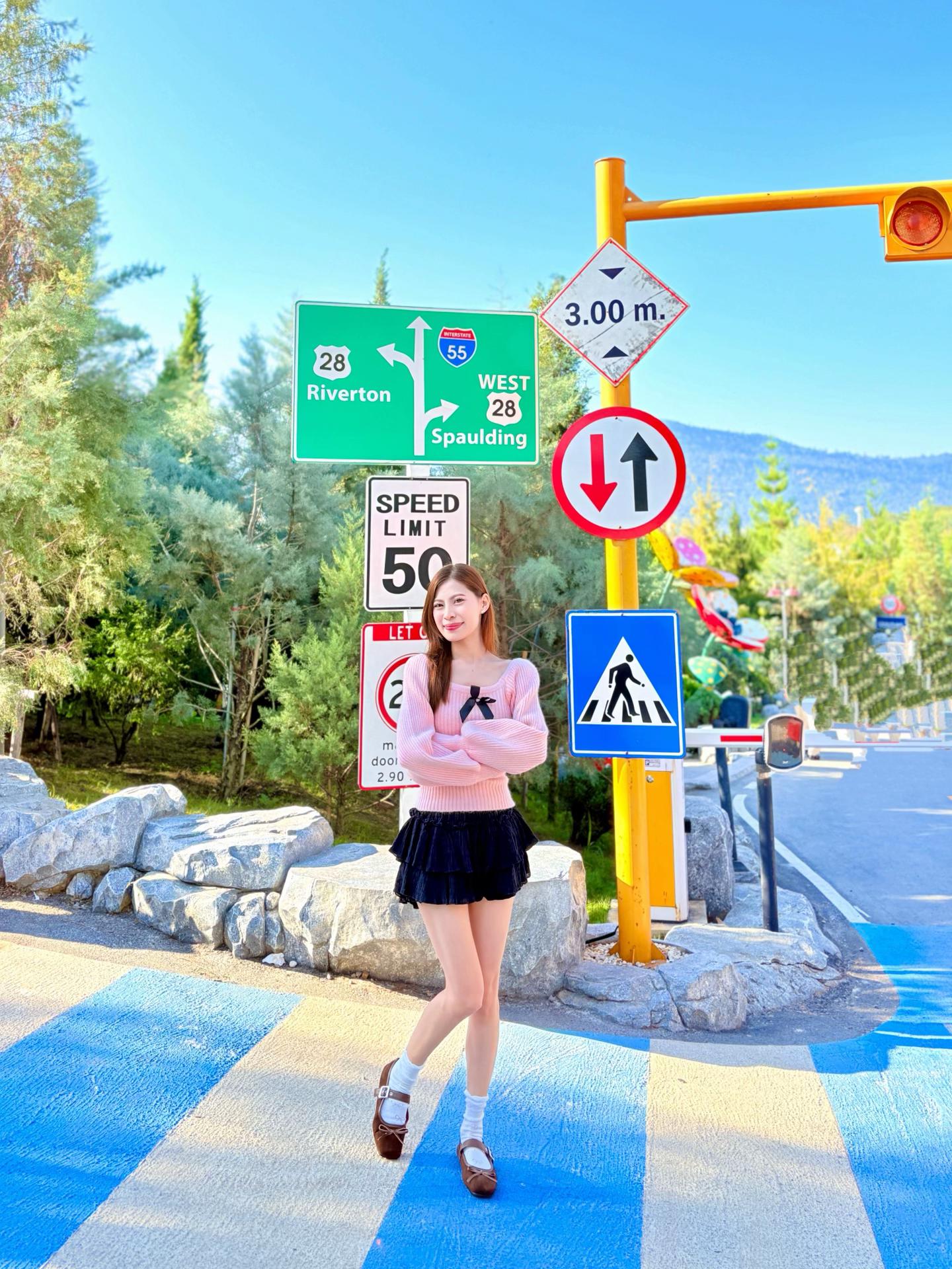 @framenicharee
