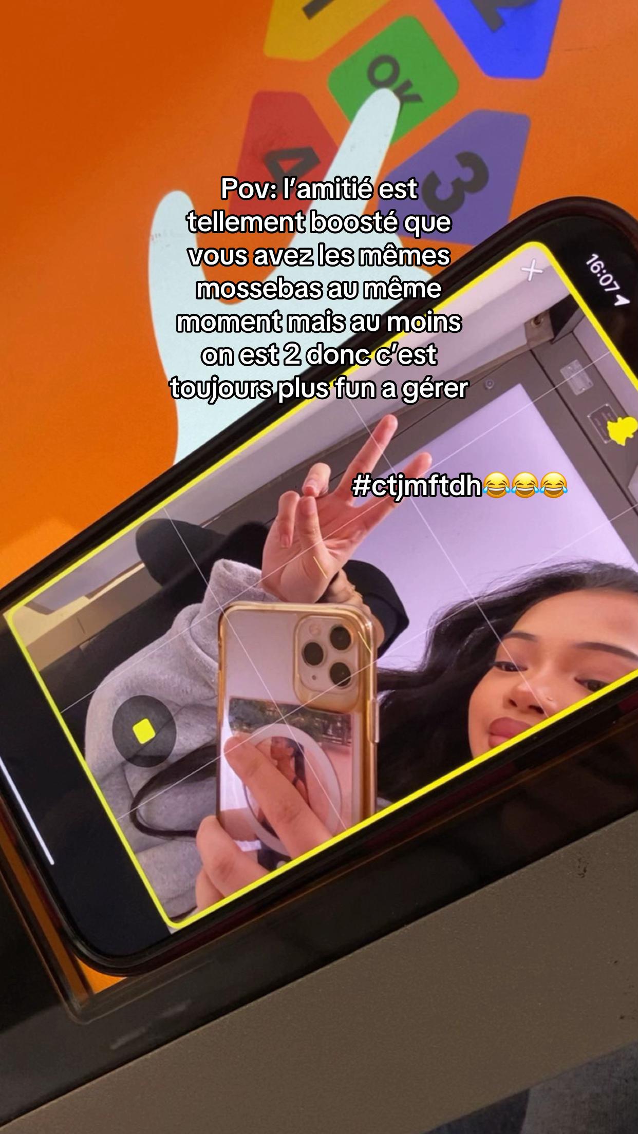 @dora🦎