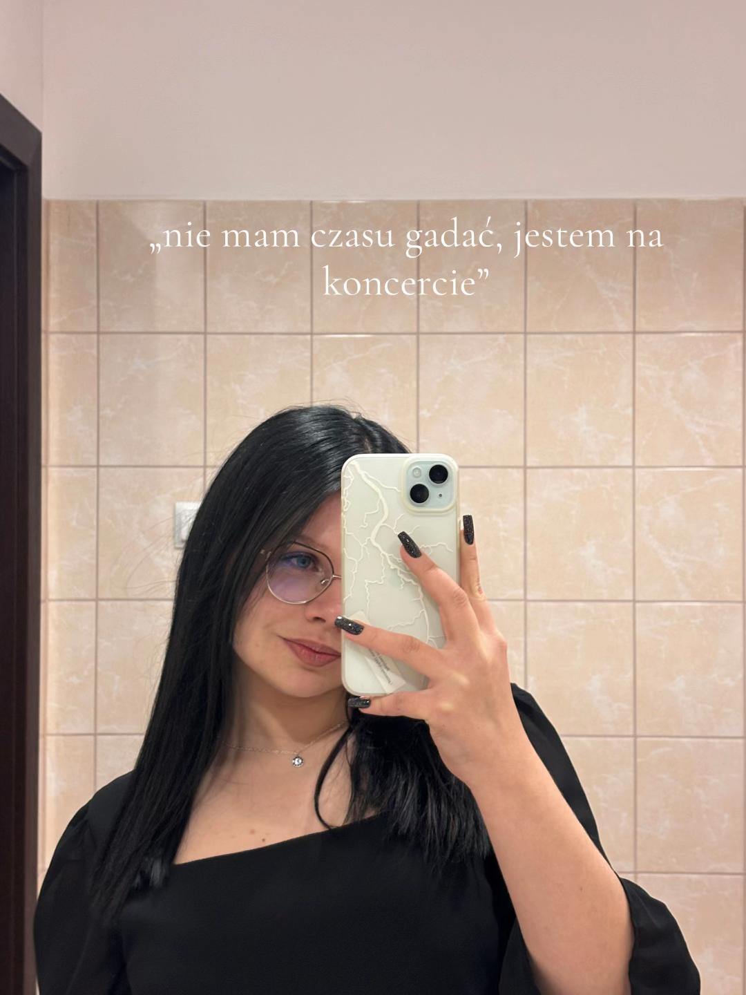 @𝓭𝓲𝓿𝓪_𝓳𝓾𝓼𝓽𝔂𝓷𝓪