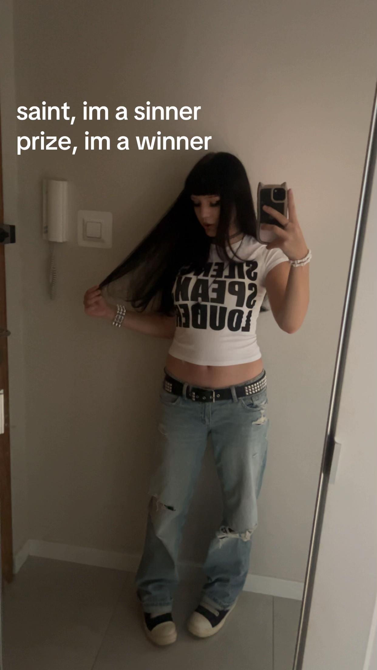 @🦄