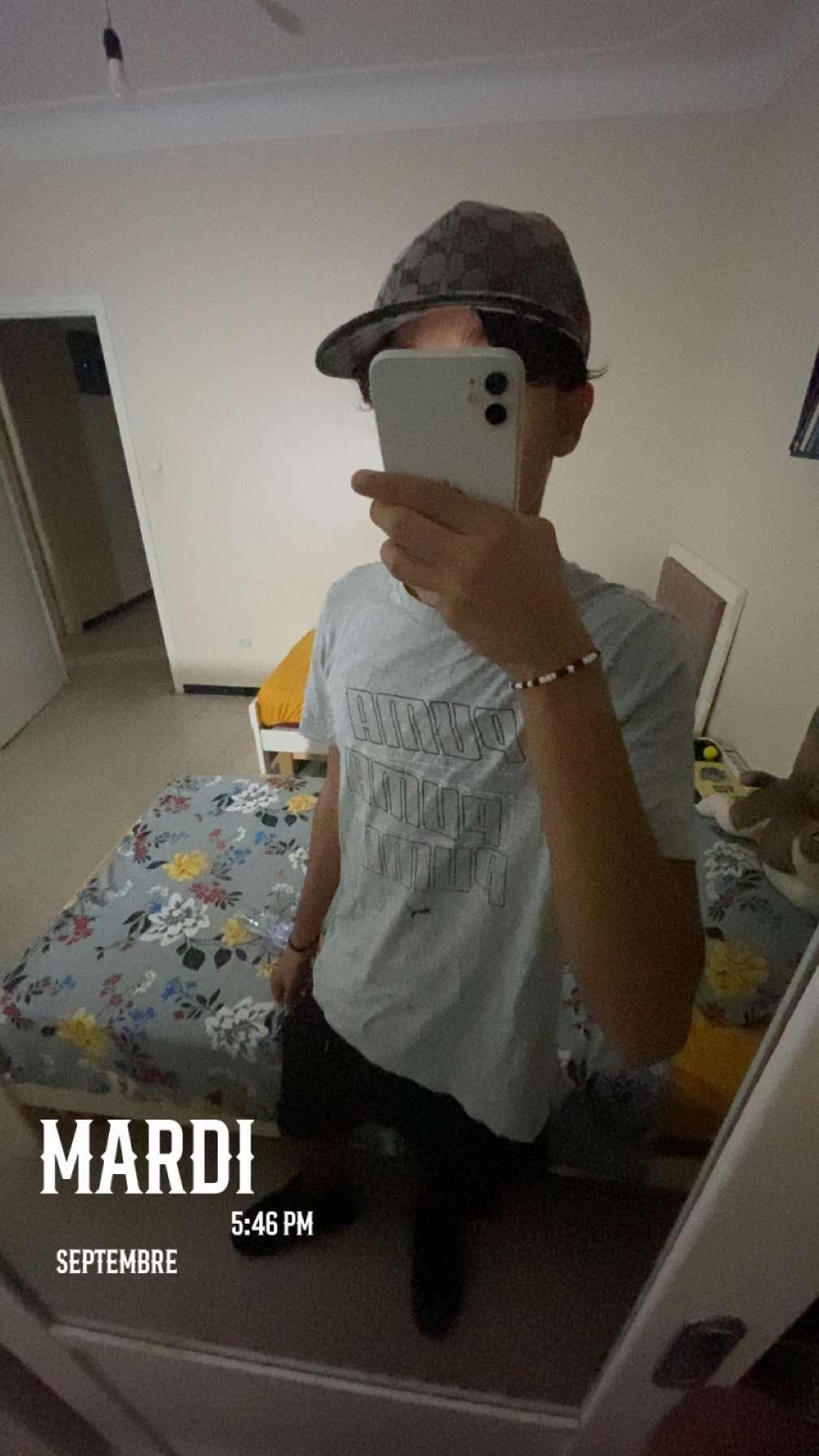 @علي