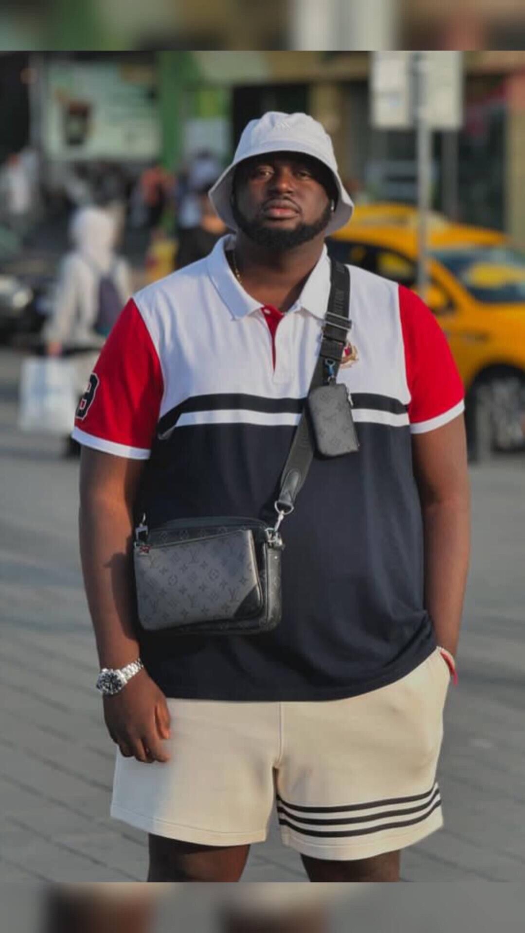 @Hiro poutiniste a vie 🇨🇩🇫🇷