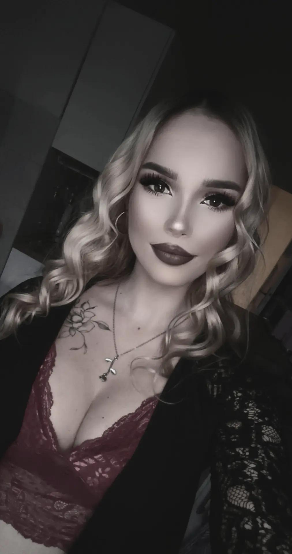 @Michelle 🖤
