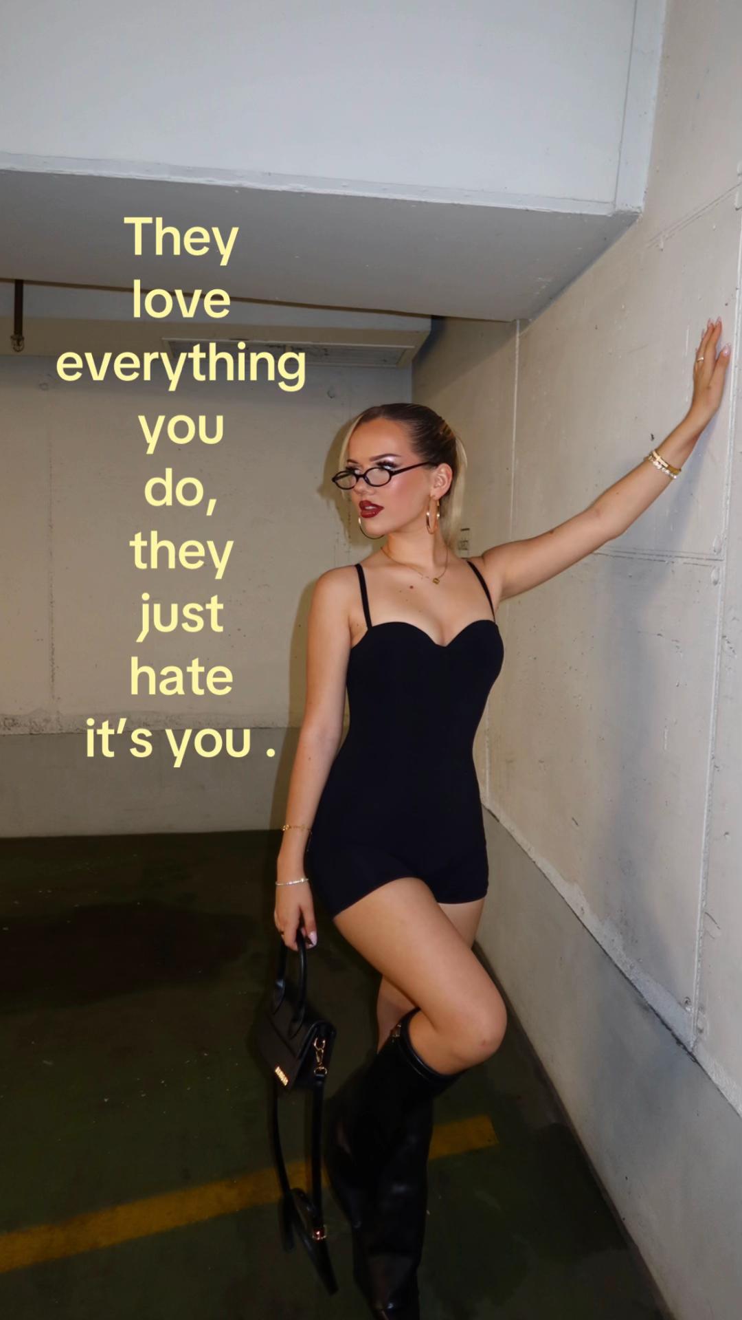 @Pauline