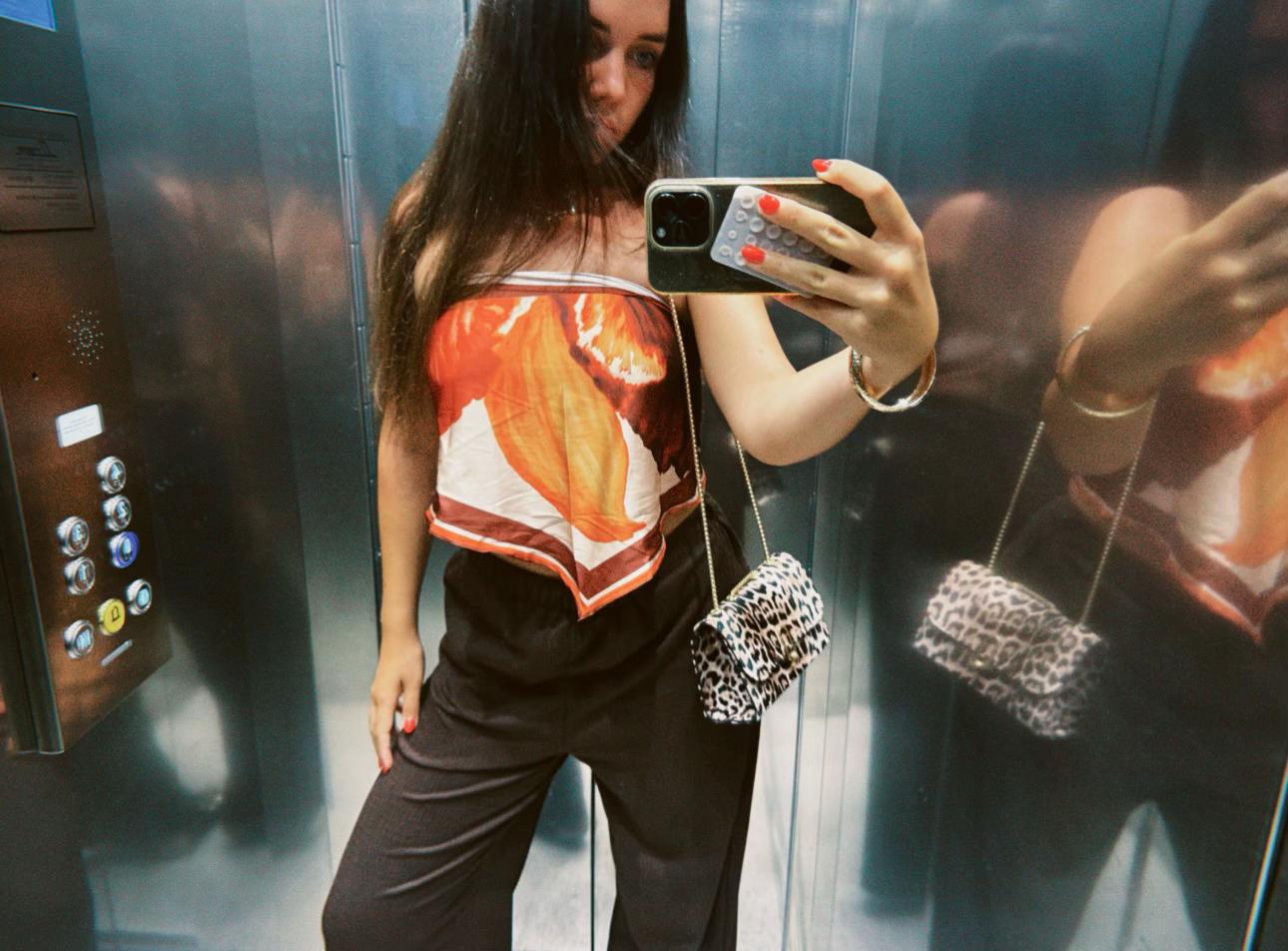 @arinafreestyle
