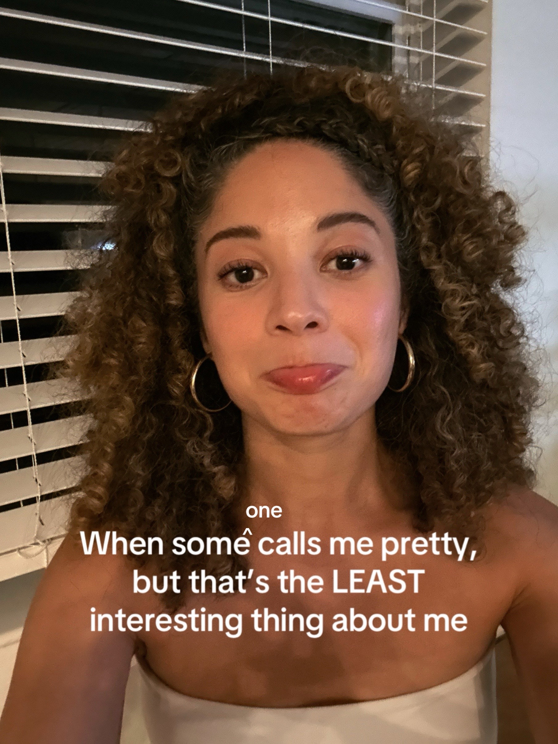 @curlycurlygirly