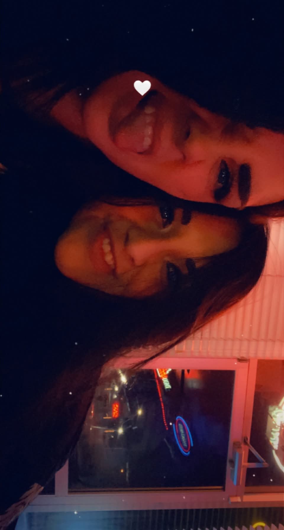 @Mona7