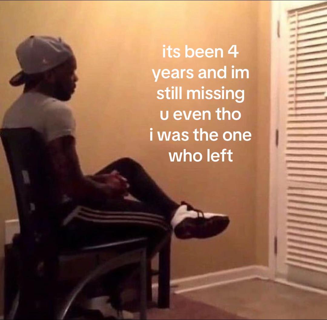 @🦂