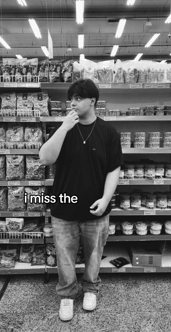 @tom&aacute;s skvirsky