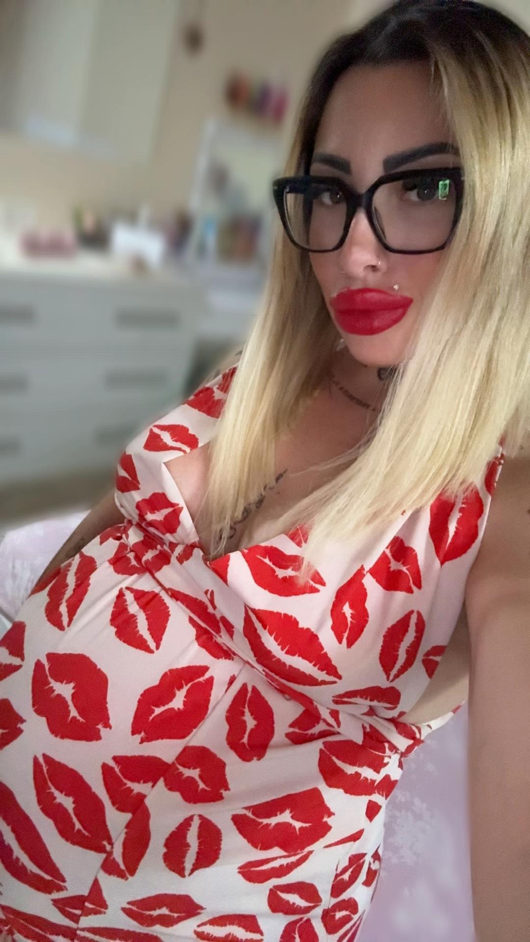 @ERIKA🖤