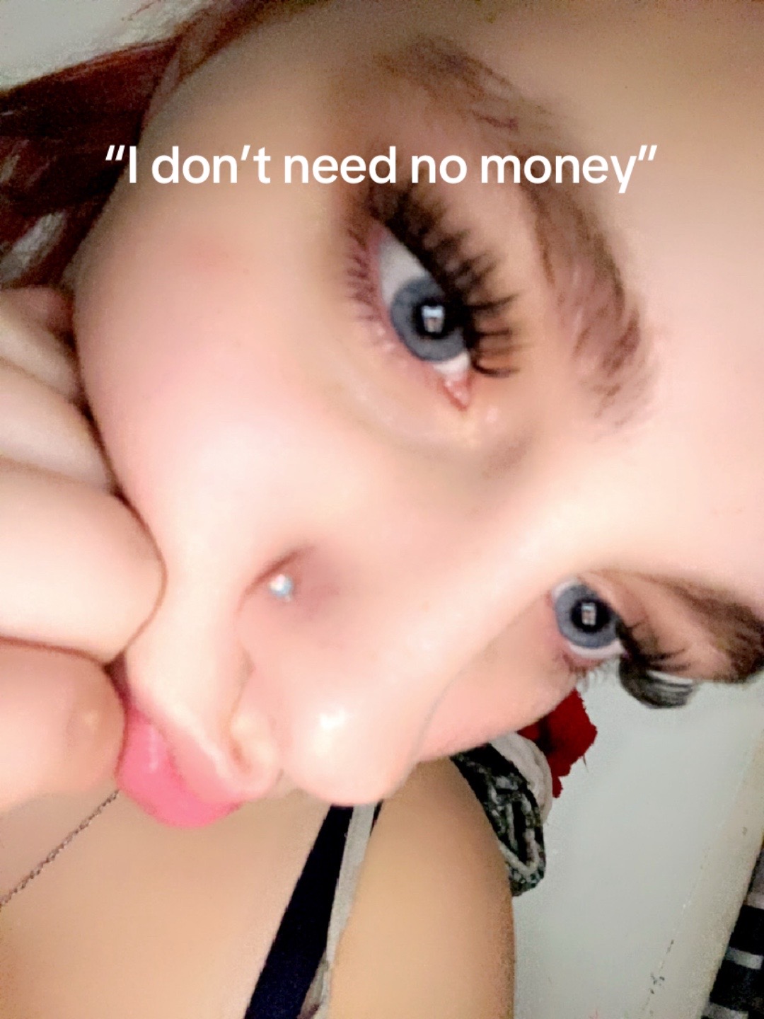 @Bella