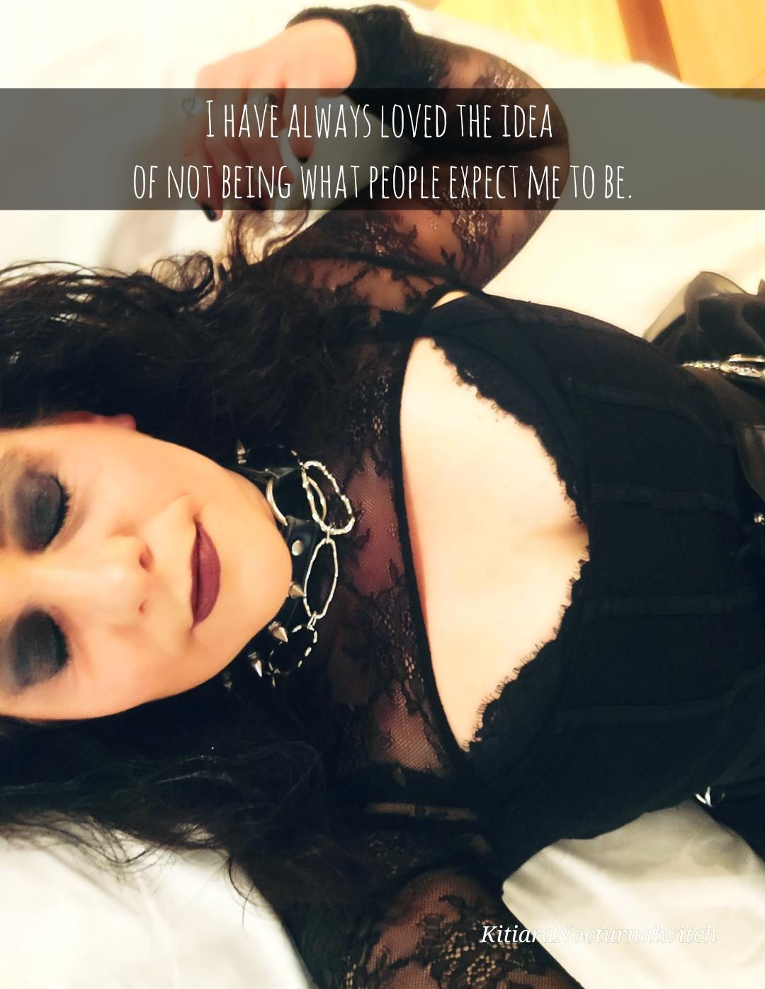 @KitiaraNocturnalwitch