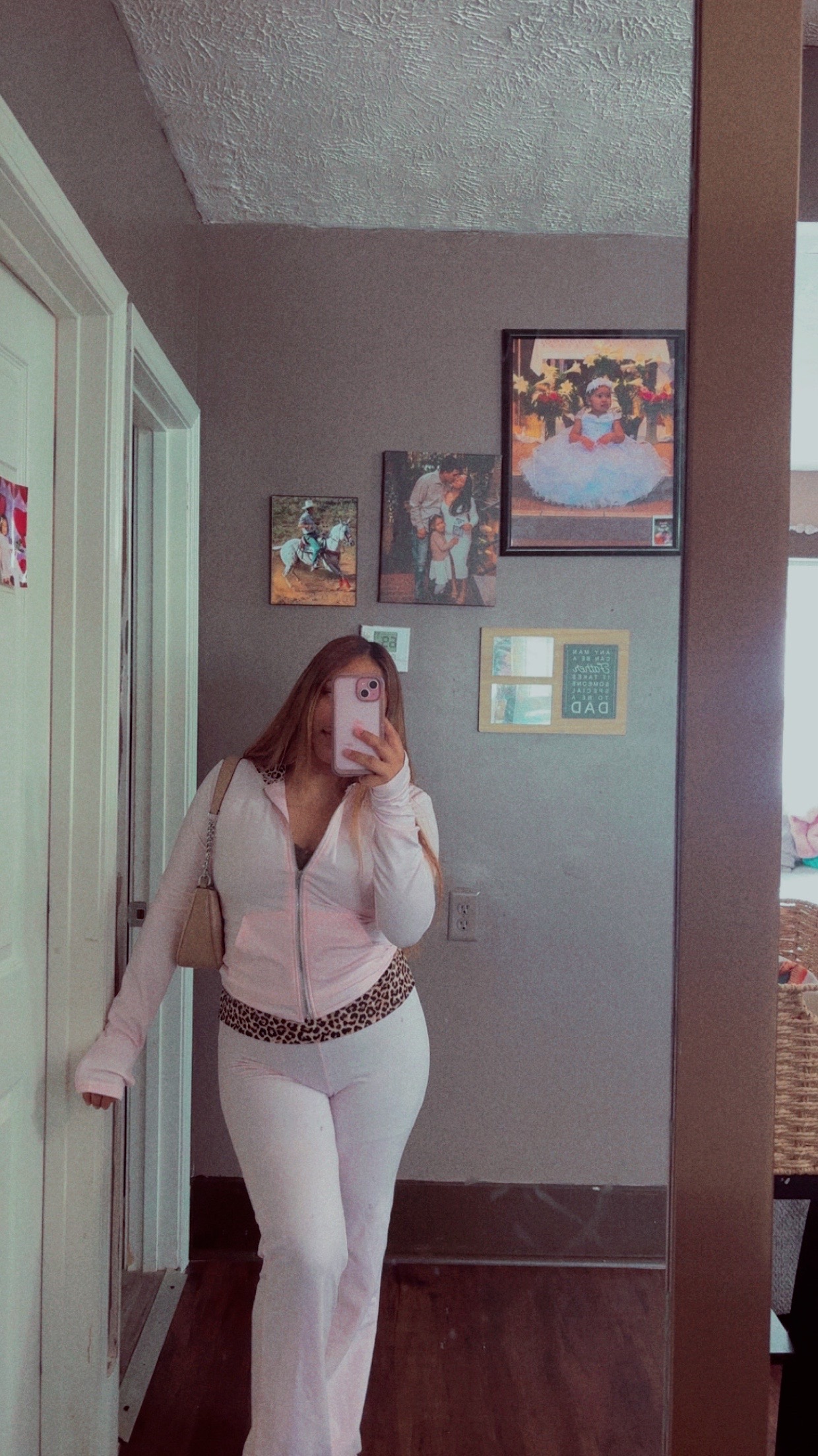 @bri_carmona