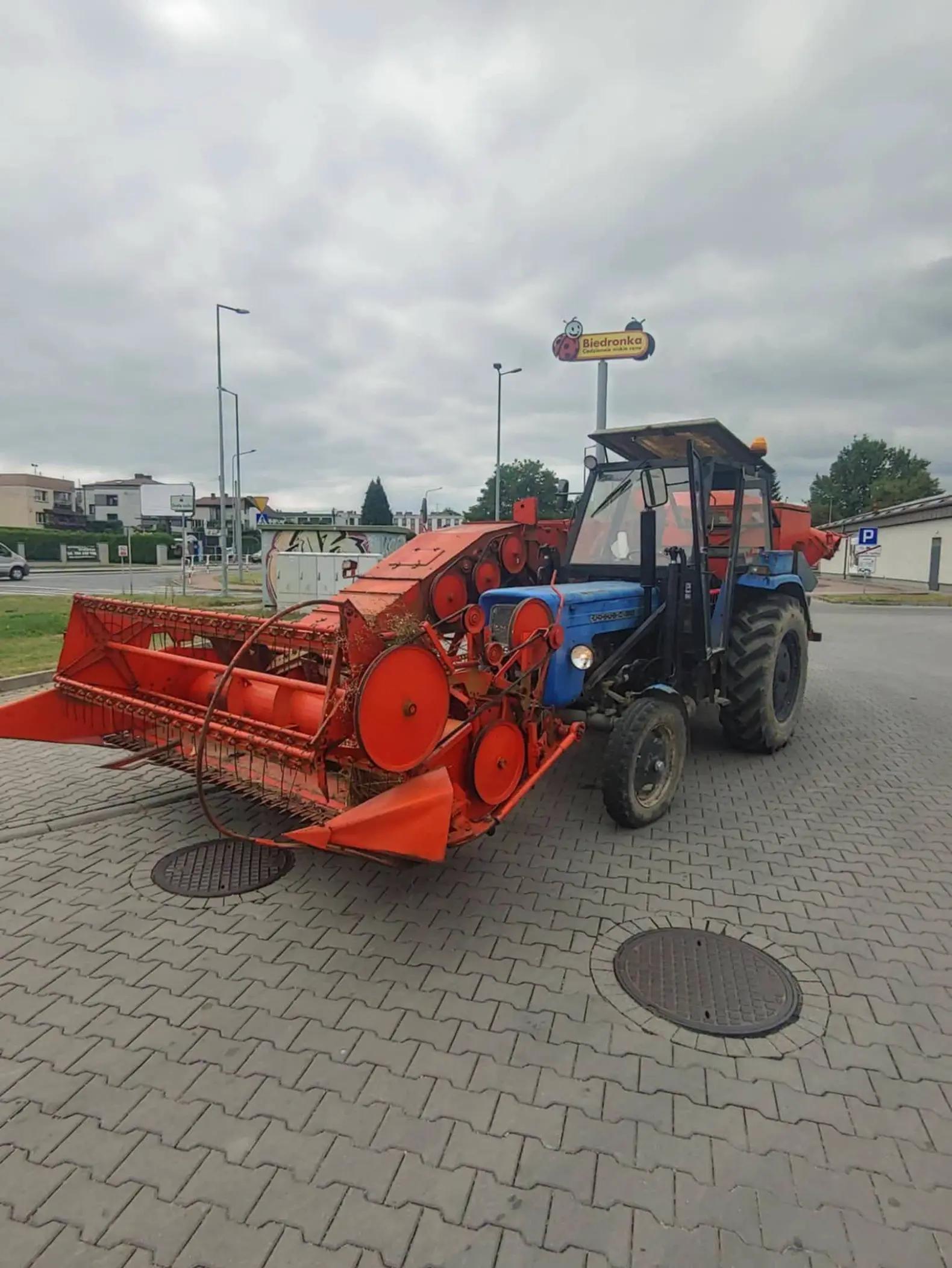 @Pawełek