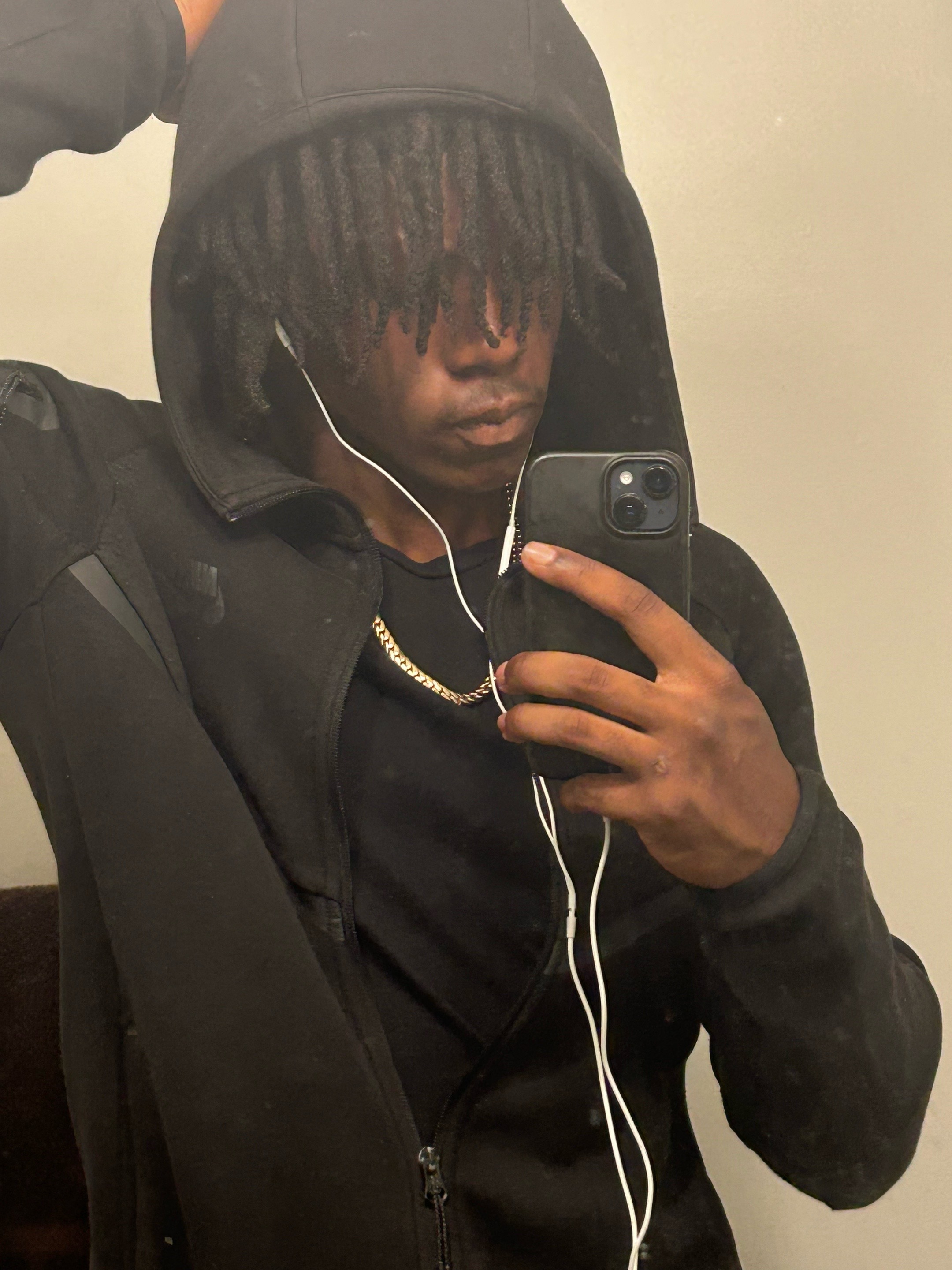 @♱