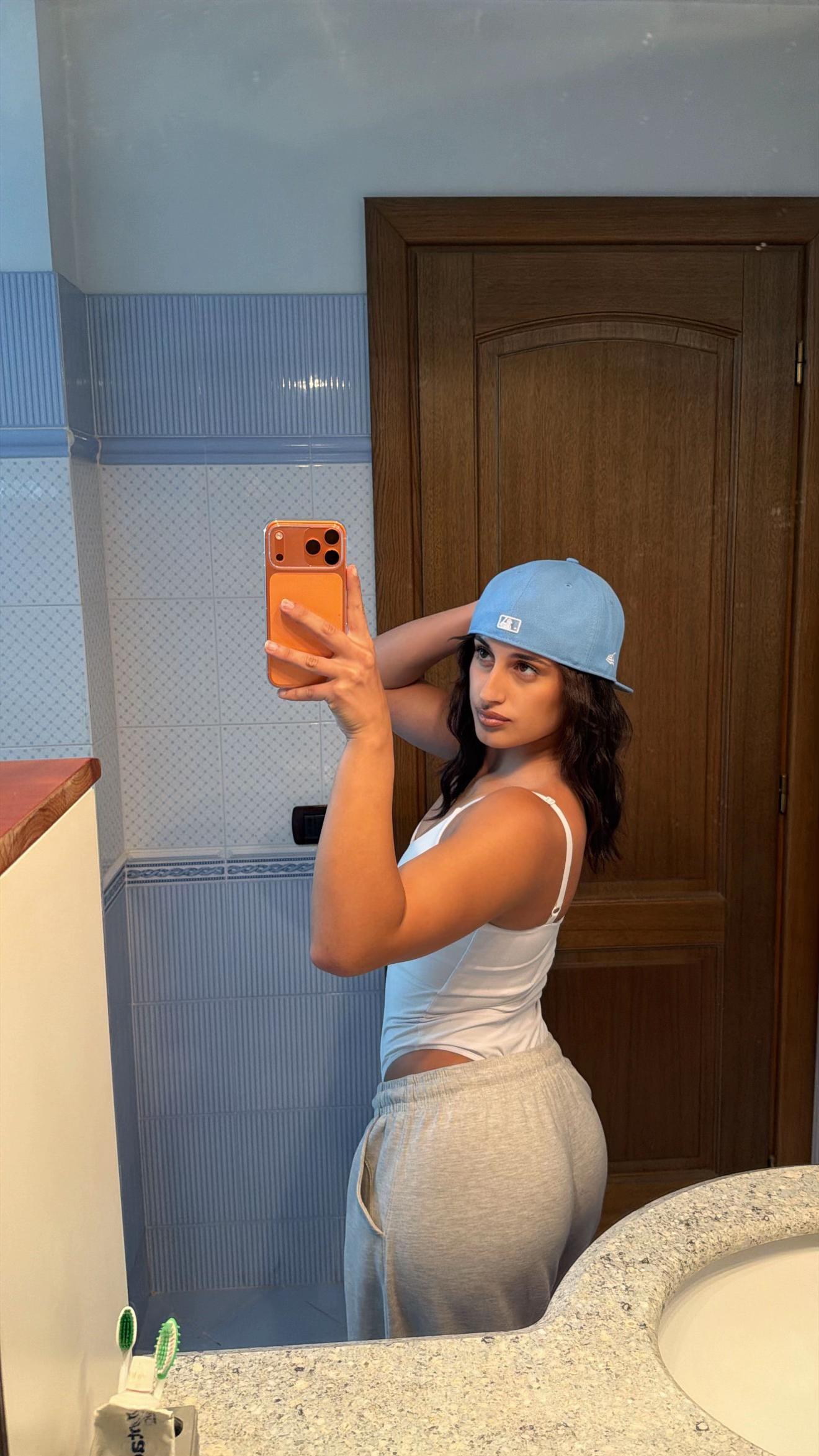 @ilariassz_