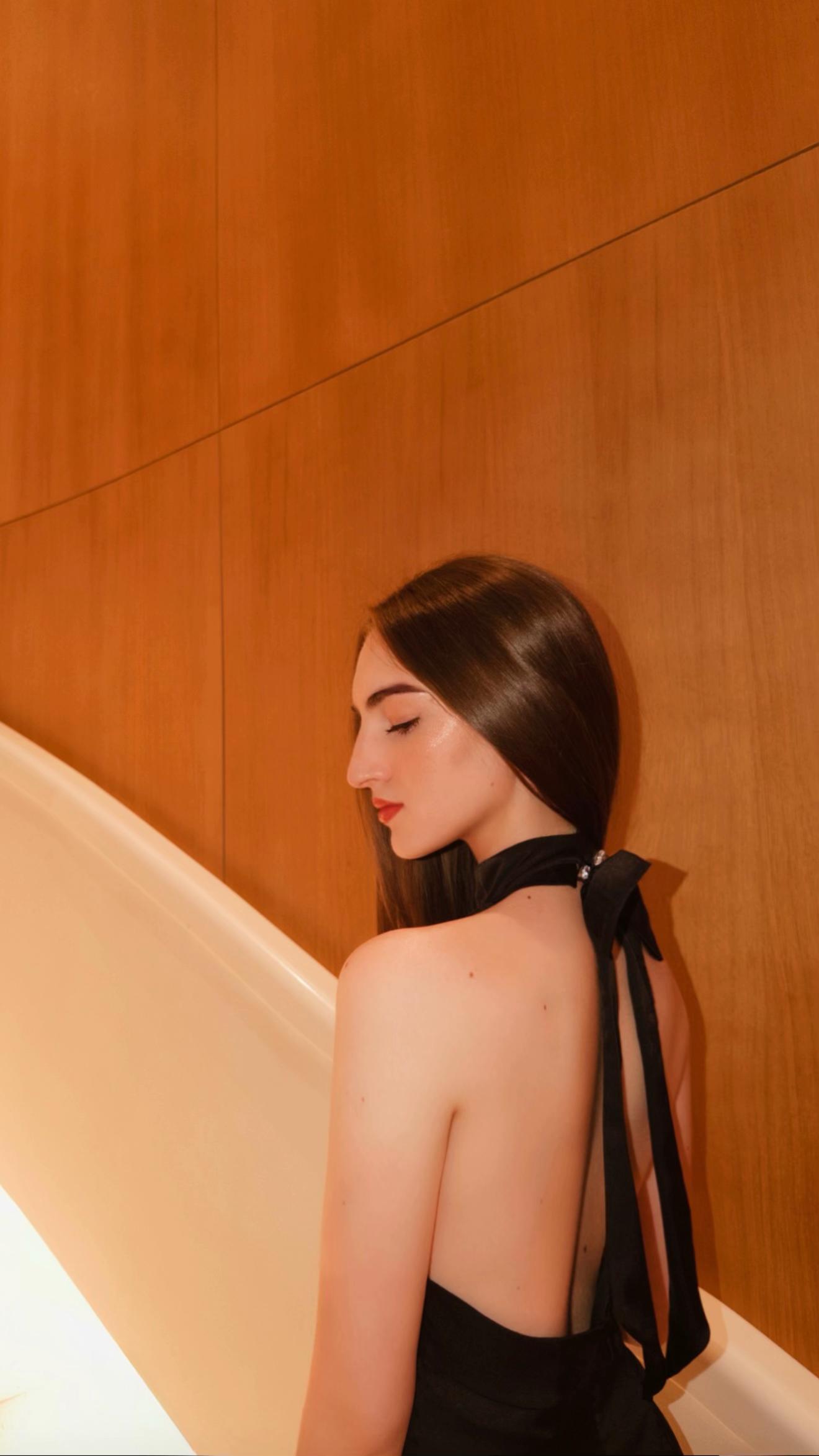 @18
