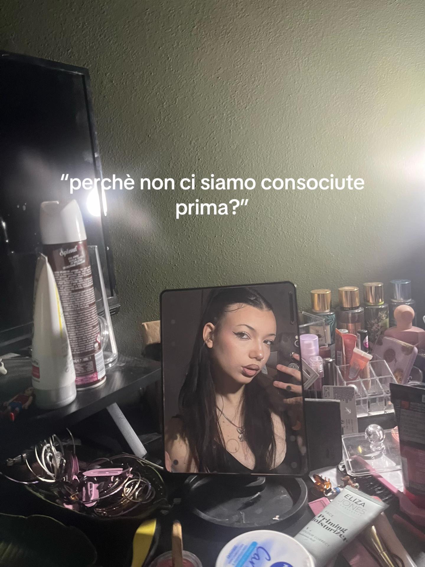 @🪷🧘🏻&zwj;♀️