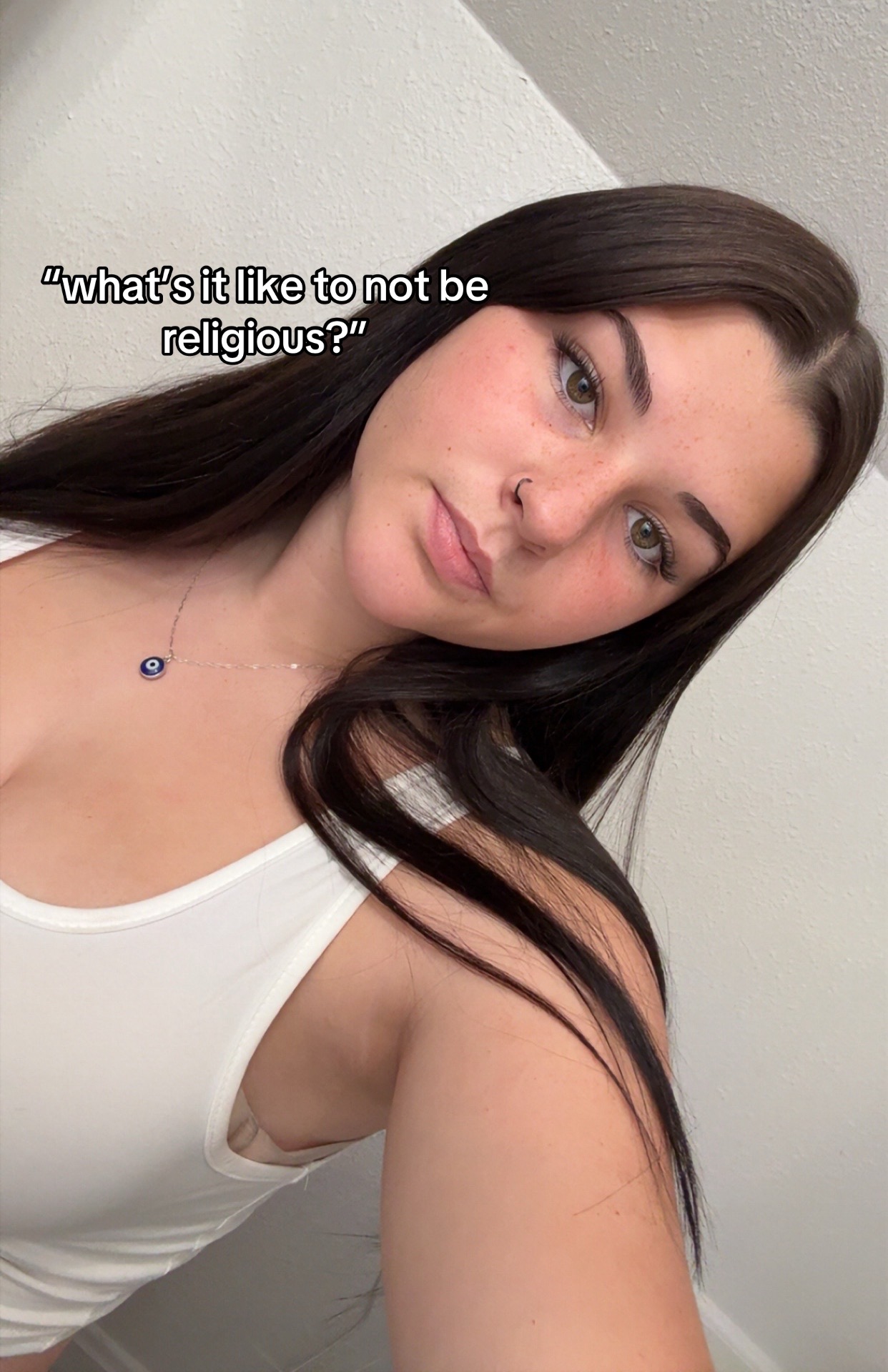 @⃟