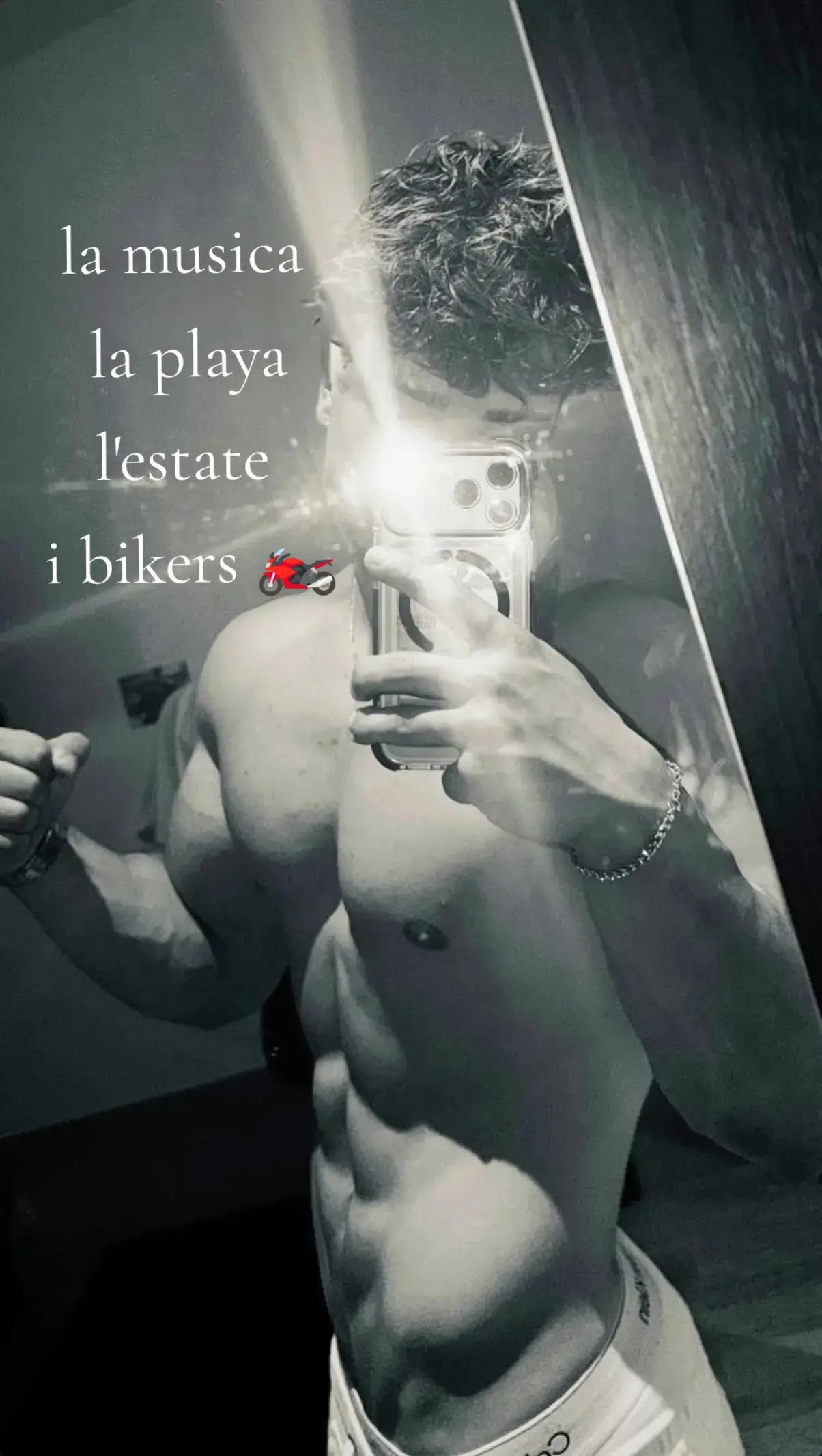 @𝕿𝖔𝖙𝖆𝖑𝖇𝖑𝖆𝖈𝖐🖤