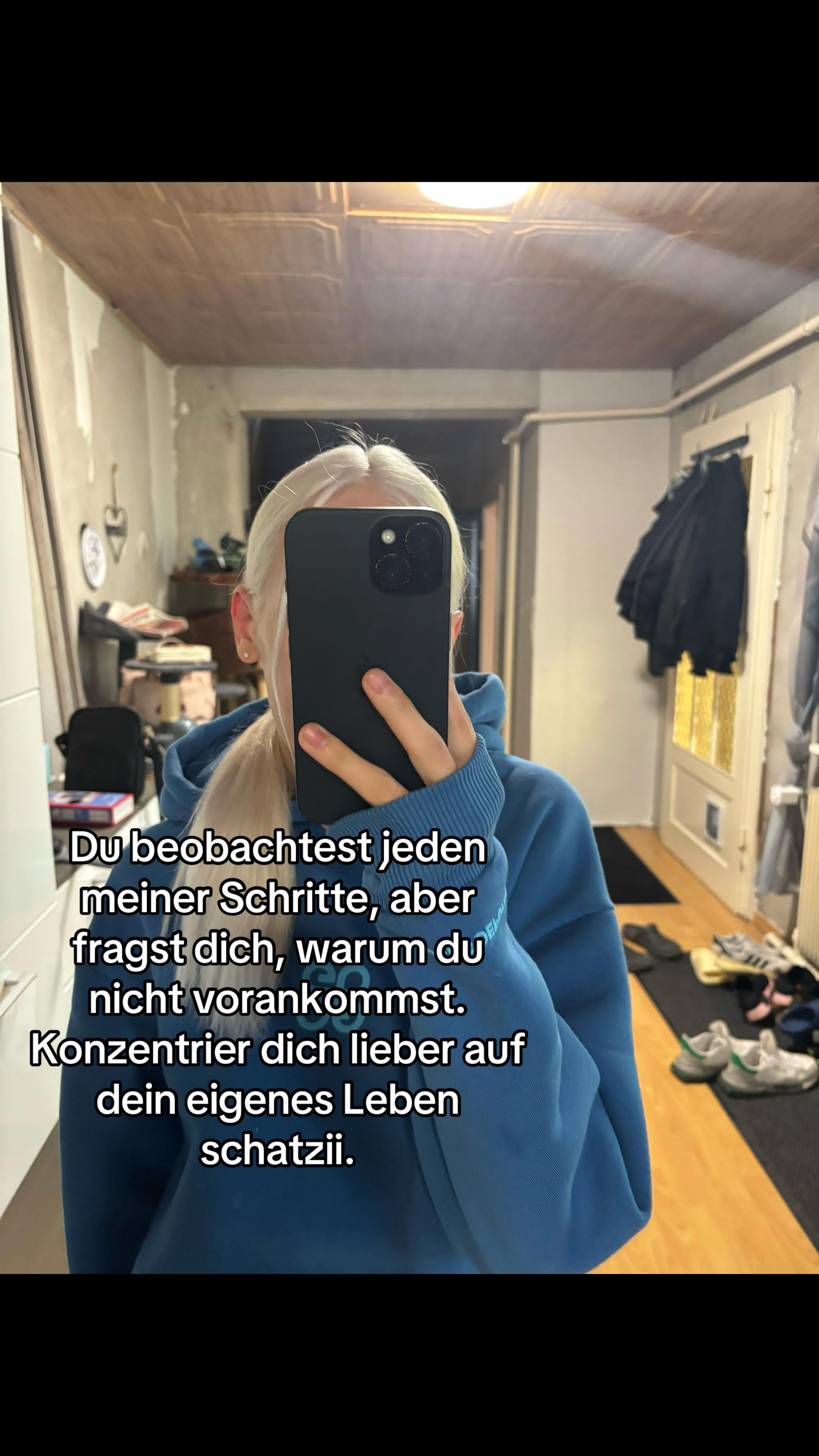 @Angelina🤎🧸