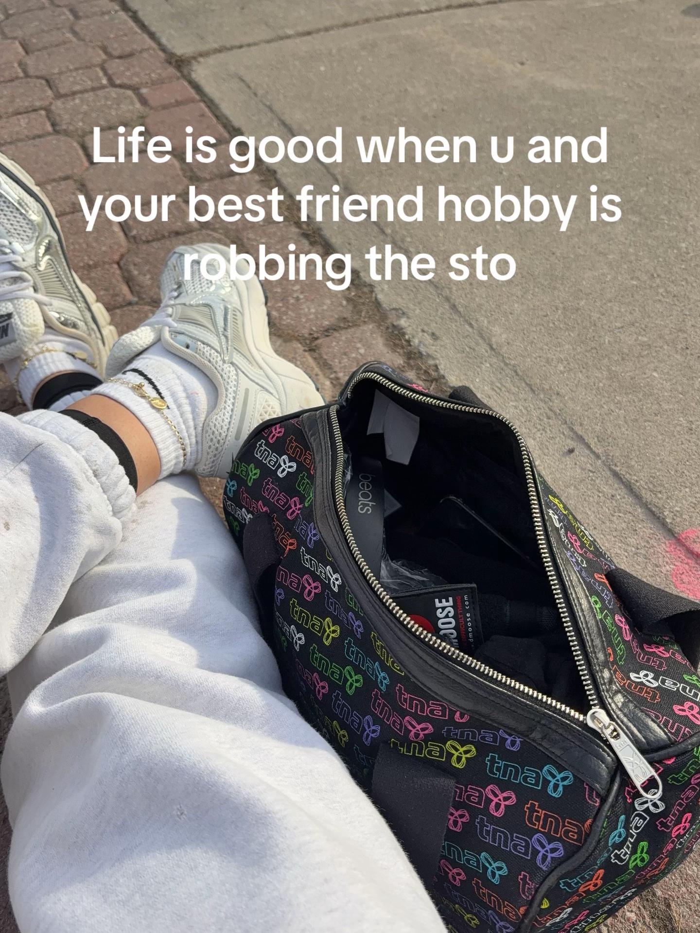 @Dbabyxo