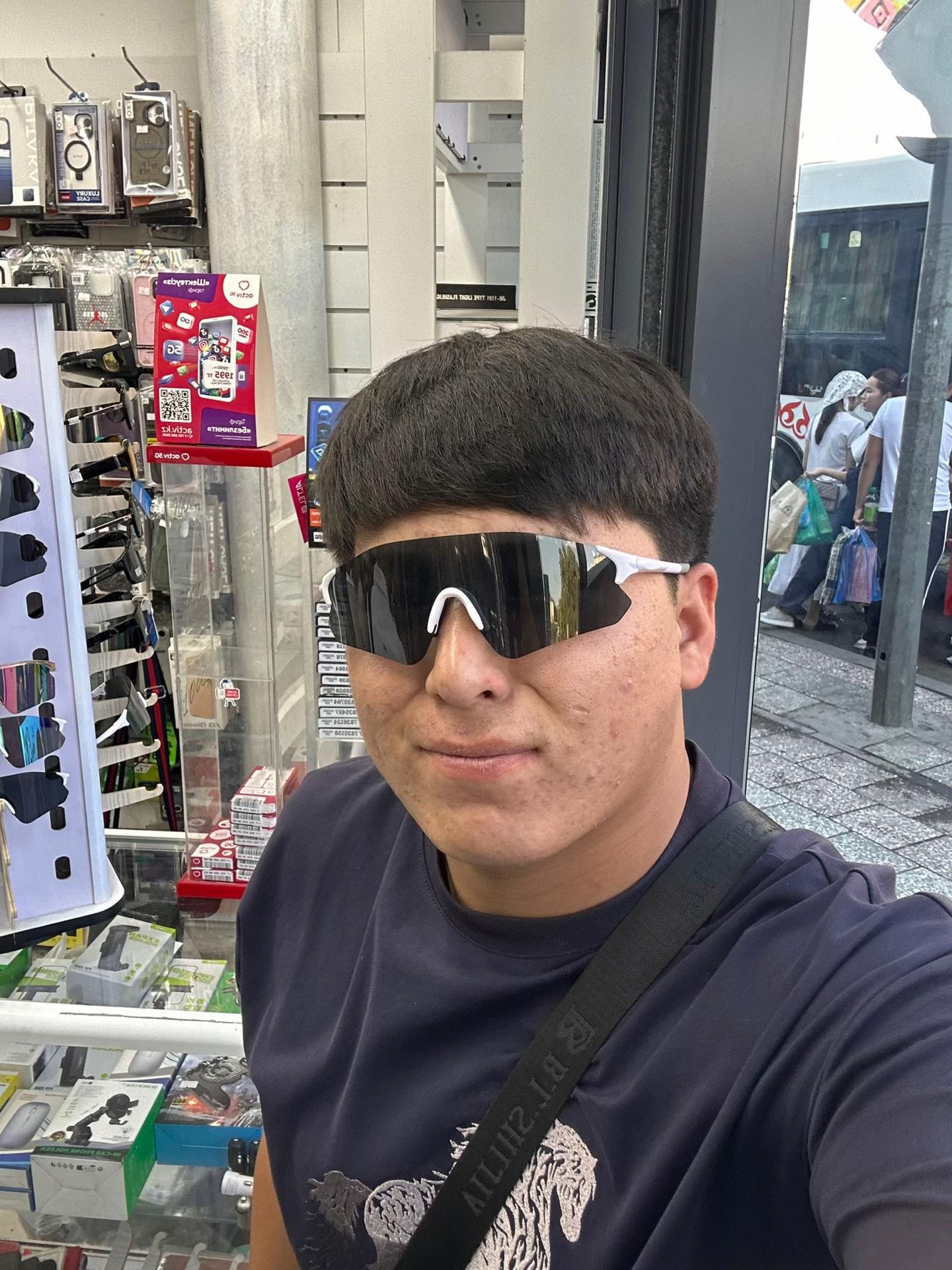 @akadil_17