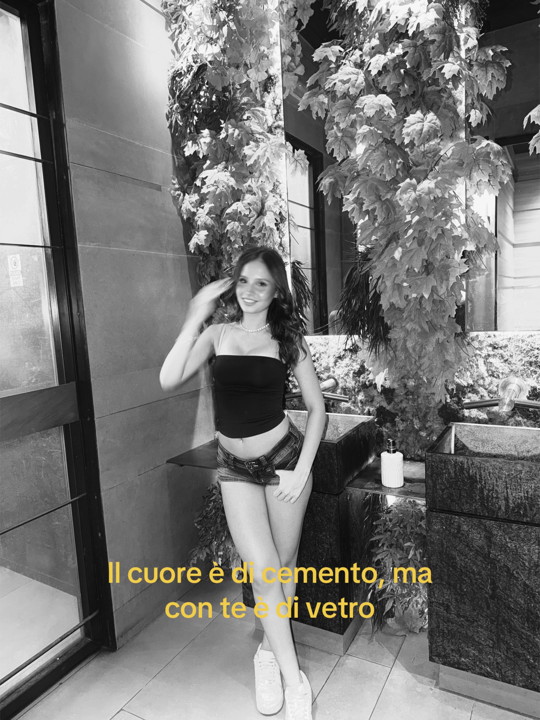 @𝐞𝐥𝐢𝐬𝐚