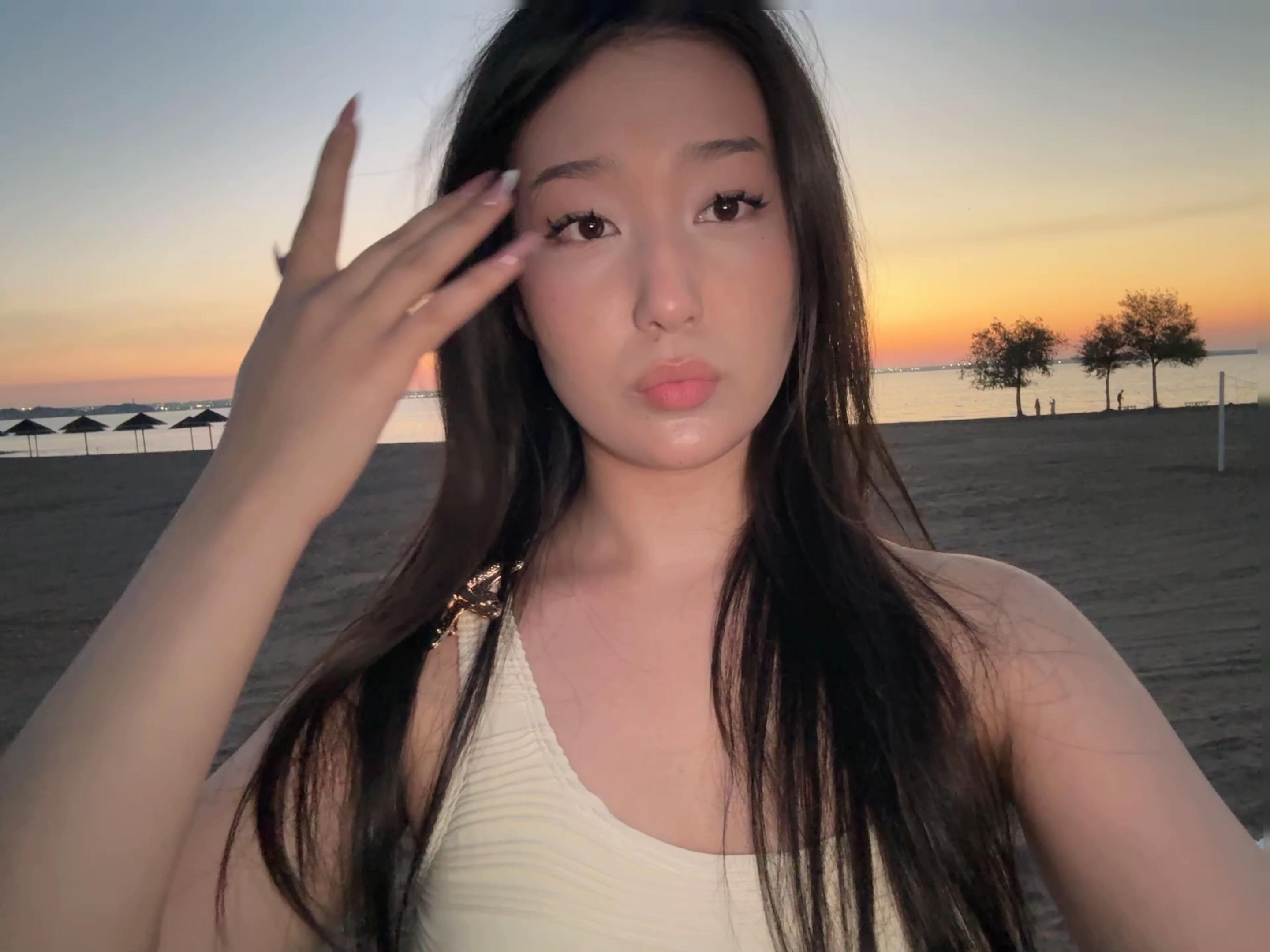 @уайтнур🌔 🪳