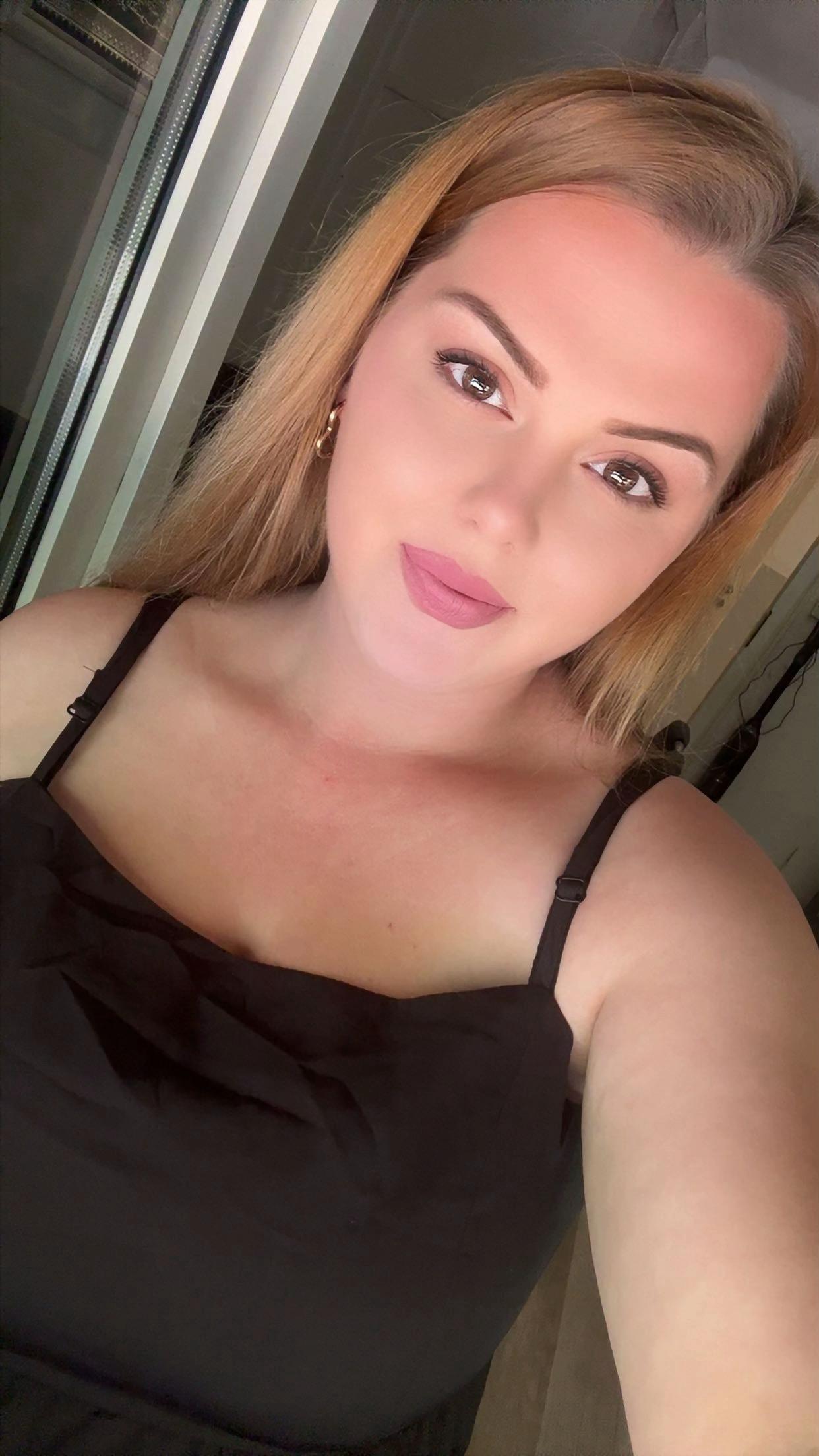 @🇦🇱
