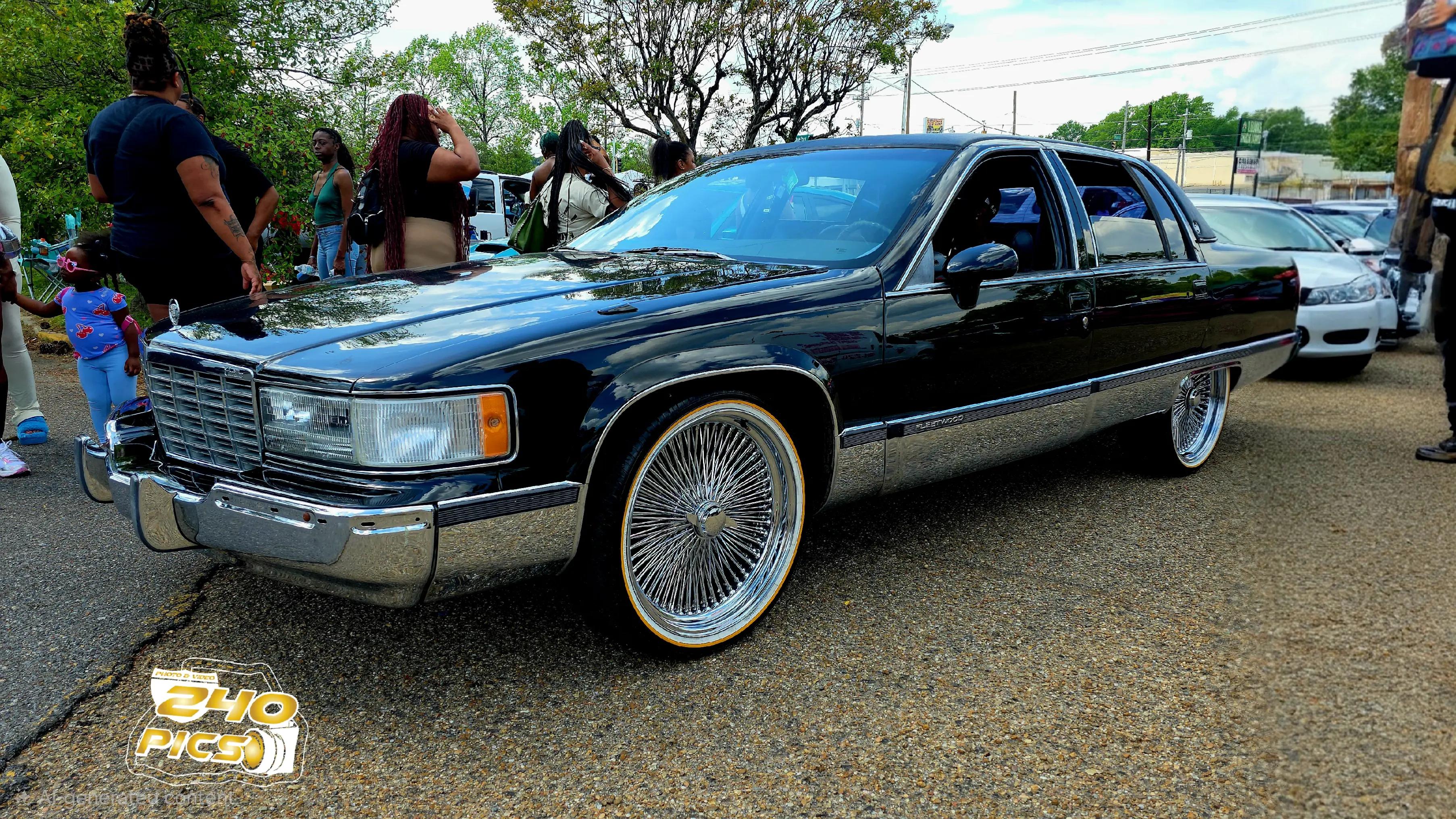 @240Picsnvids Mr. TAG EM!!!