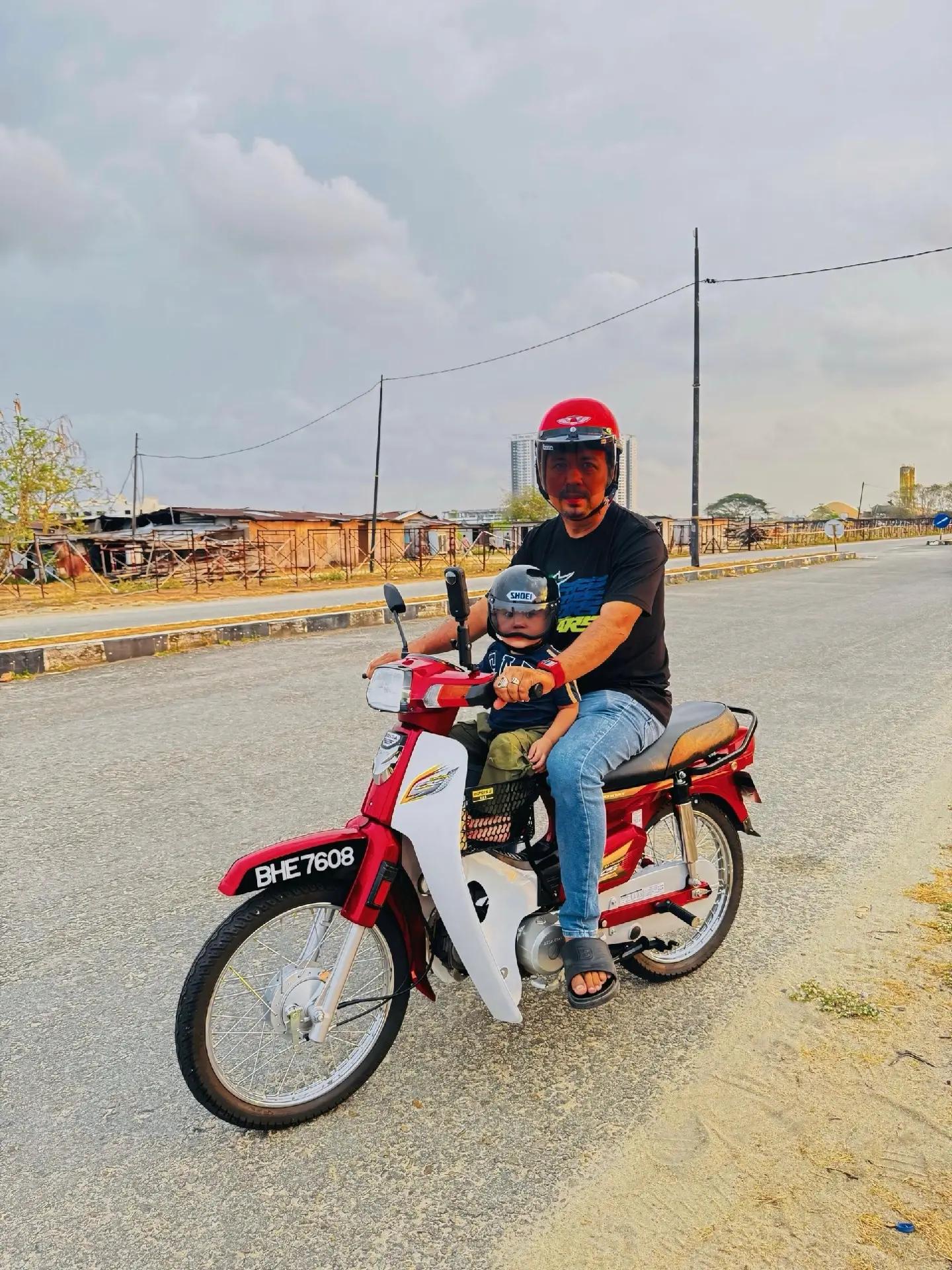 @🤙 BOS...ROYY.🤙