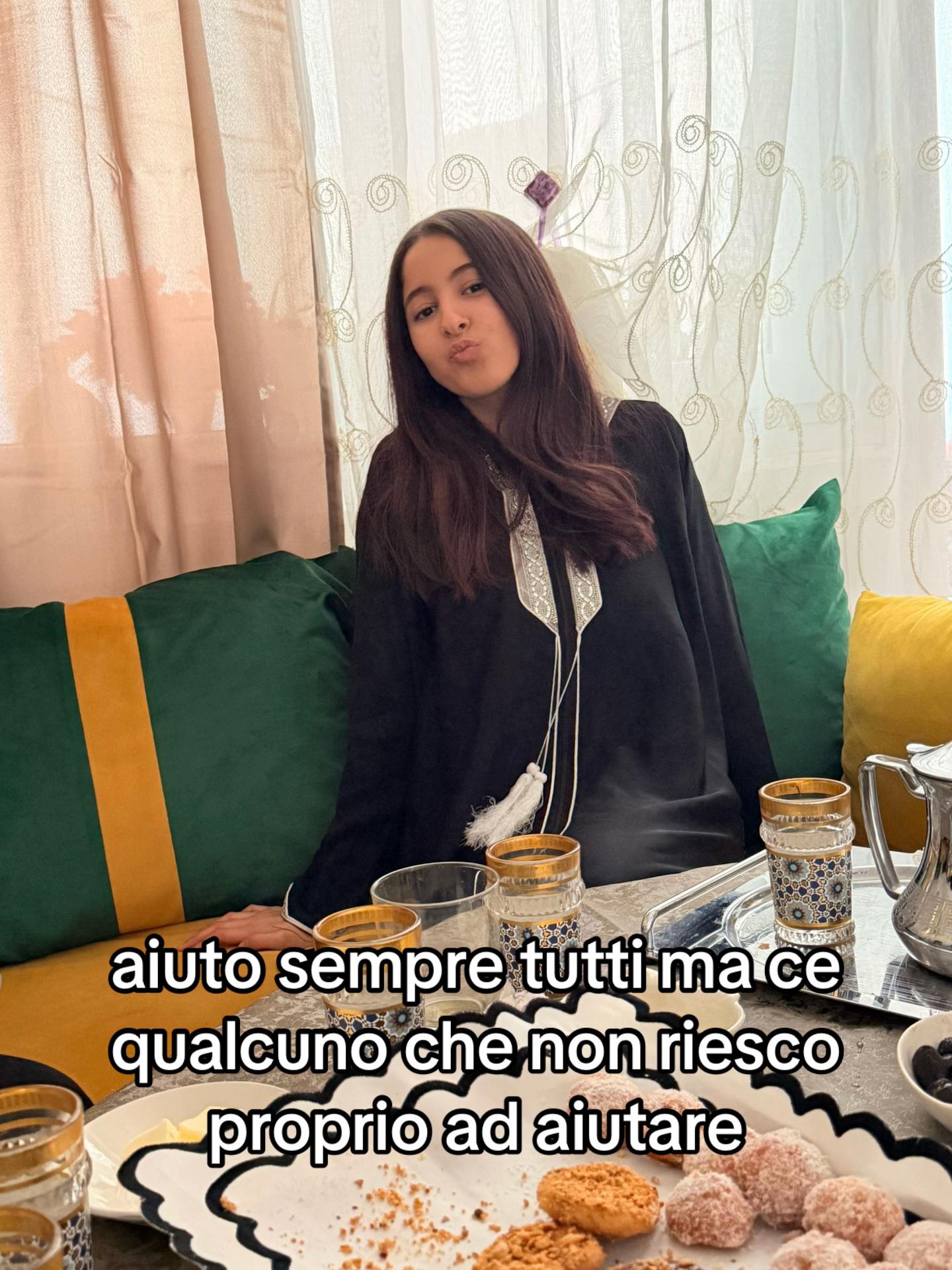 @zohra.hr