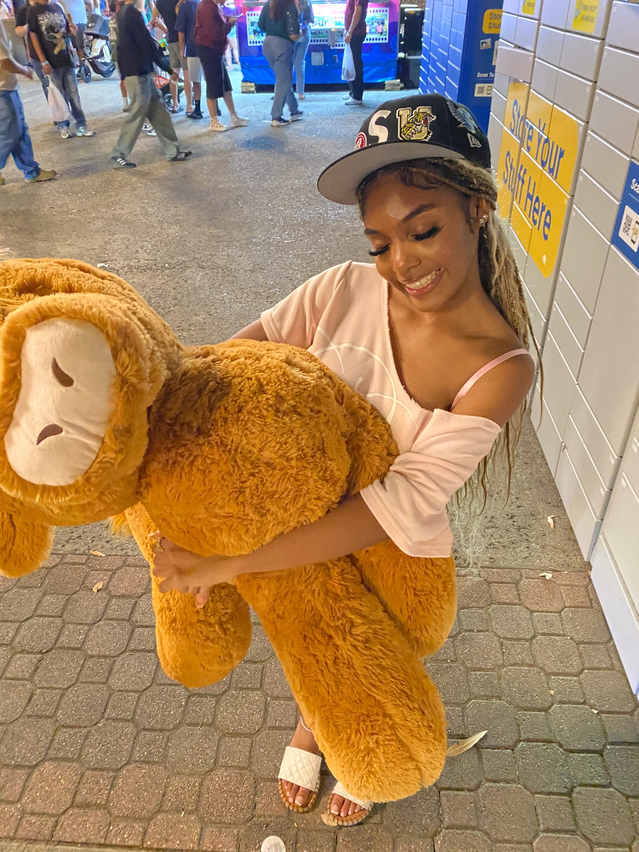 @JAYRENEE🫦